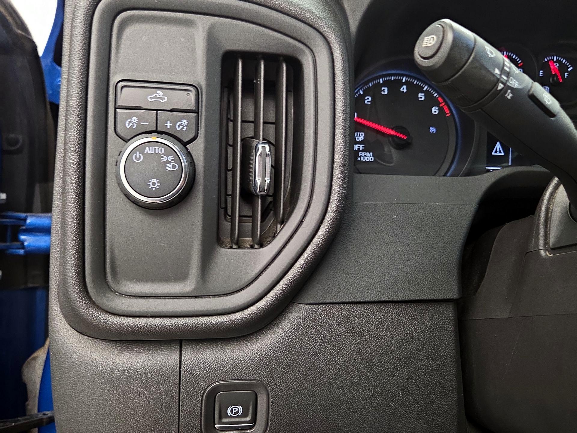 Thumbnail: 2024 Chevrolet Silverado 1500 - 13