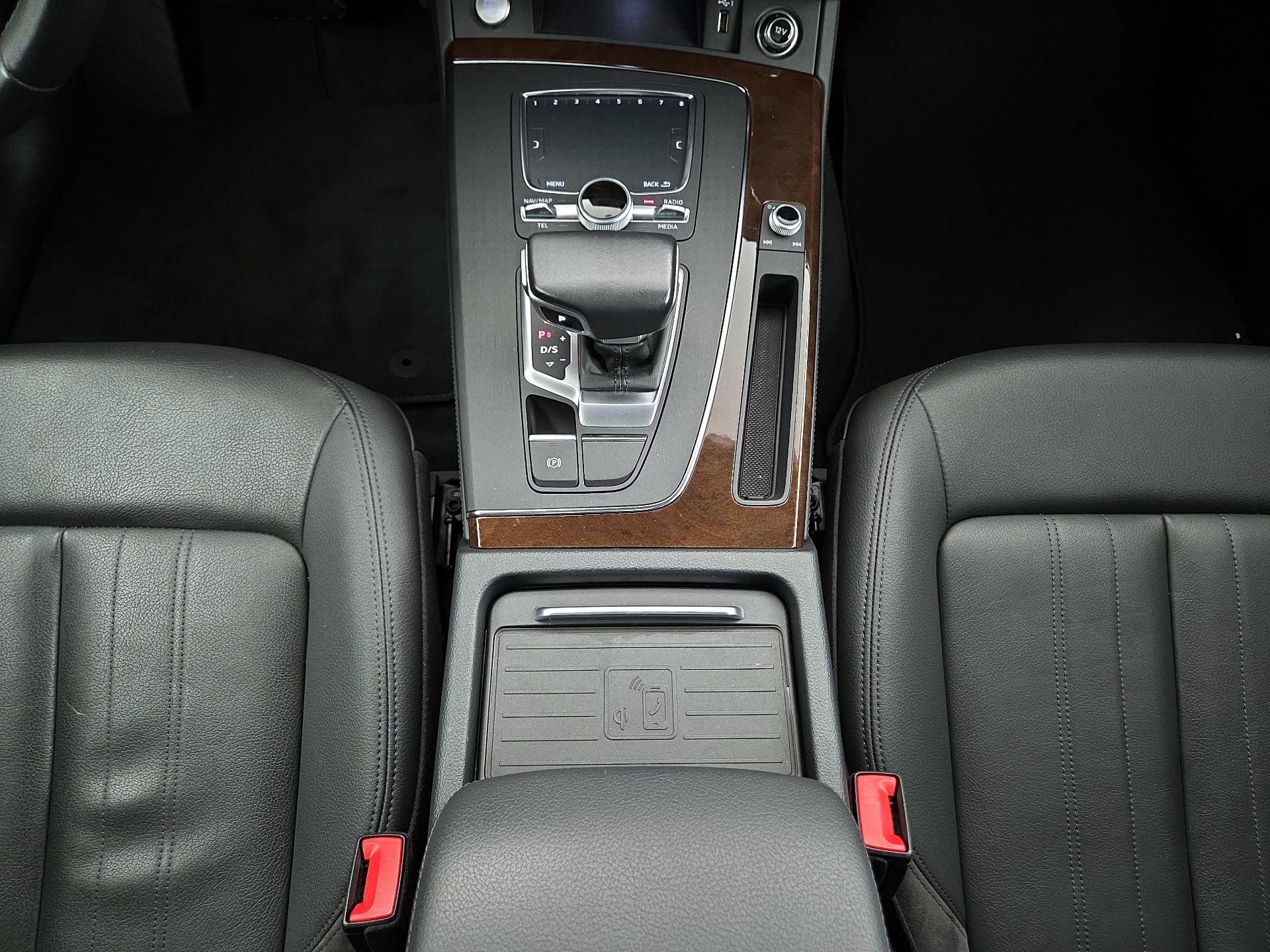 Thumbnail: 2019 Audi Q5 - 18