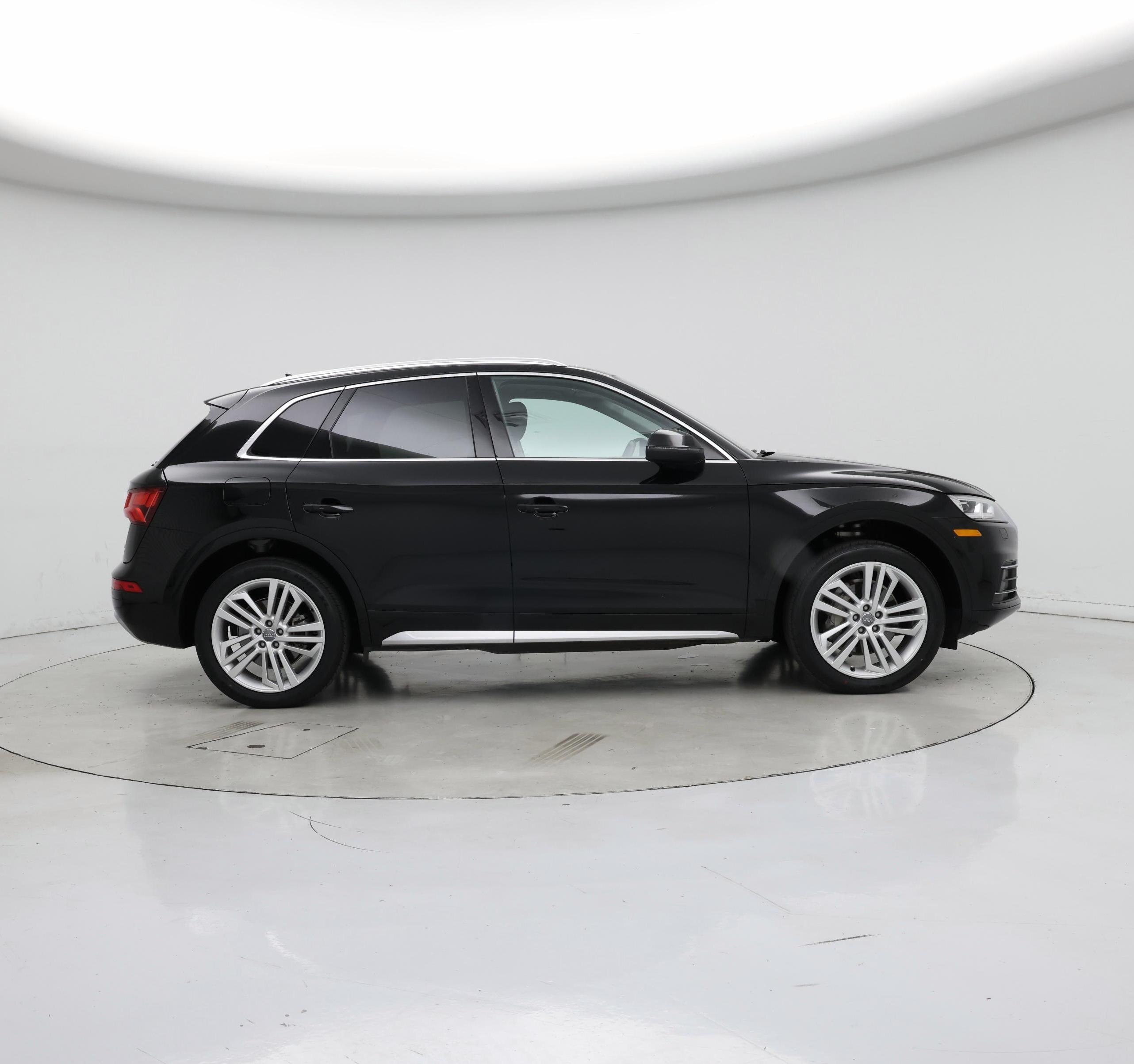 Thumbnail: 2019 Audi Q5 - 7