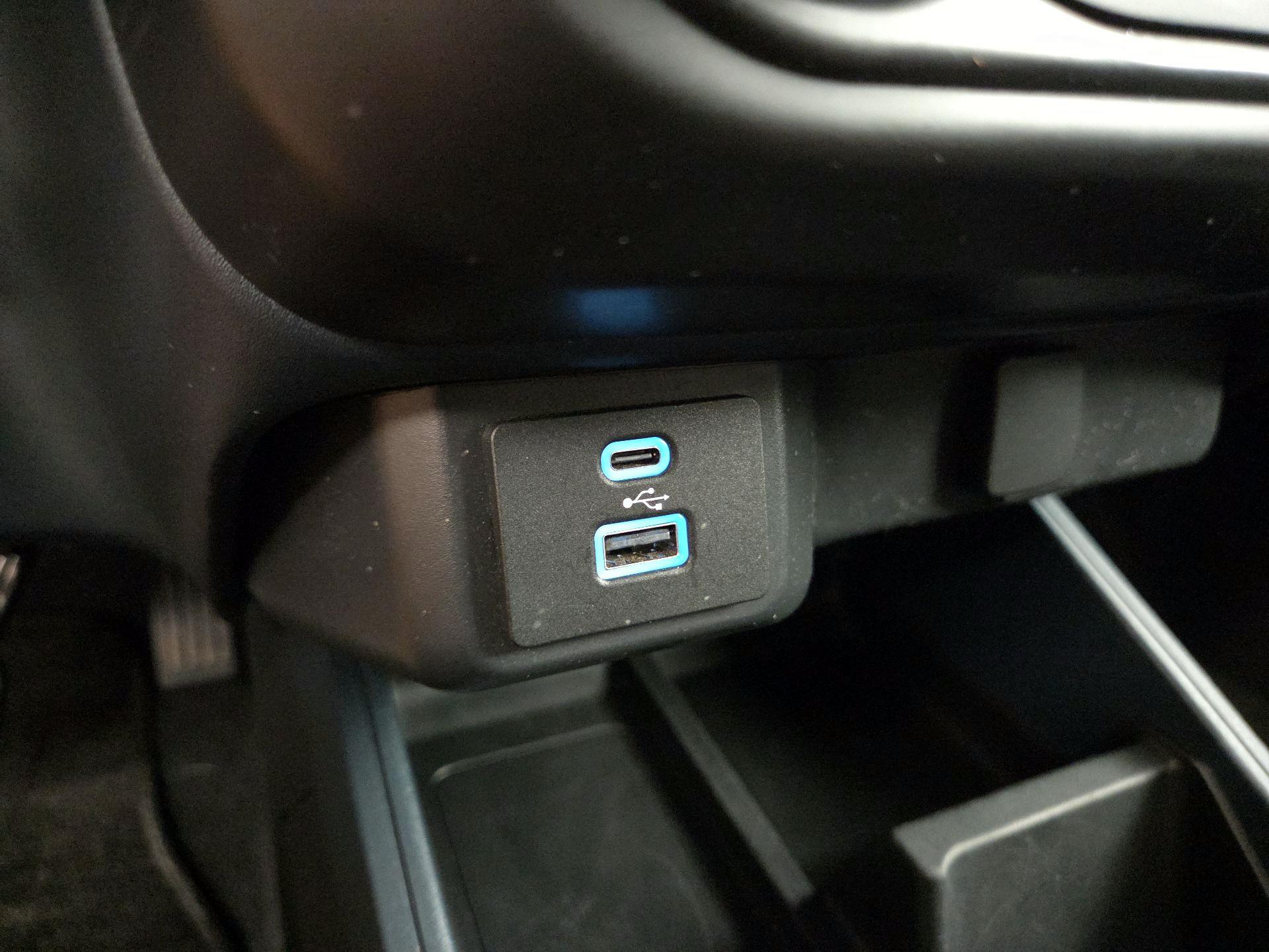 Thumbnail: 2023 Ford Maverick - 18