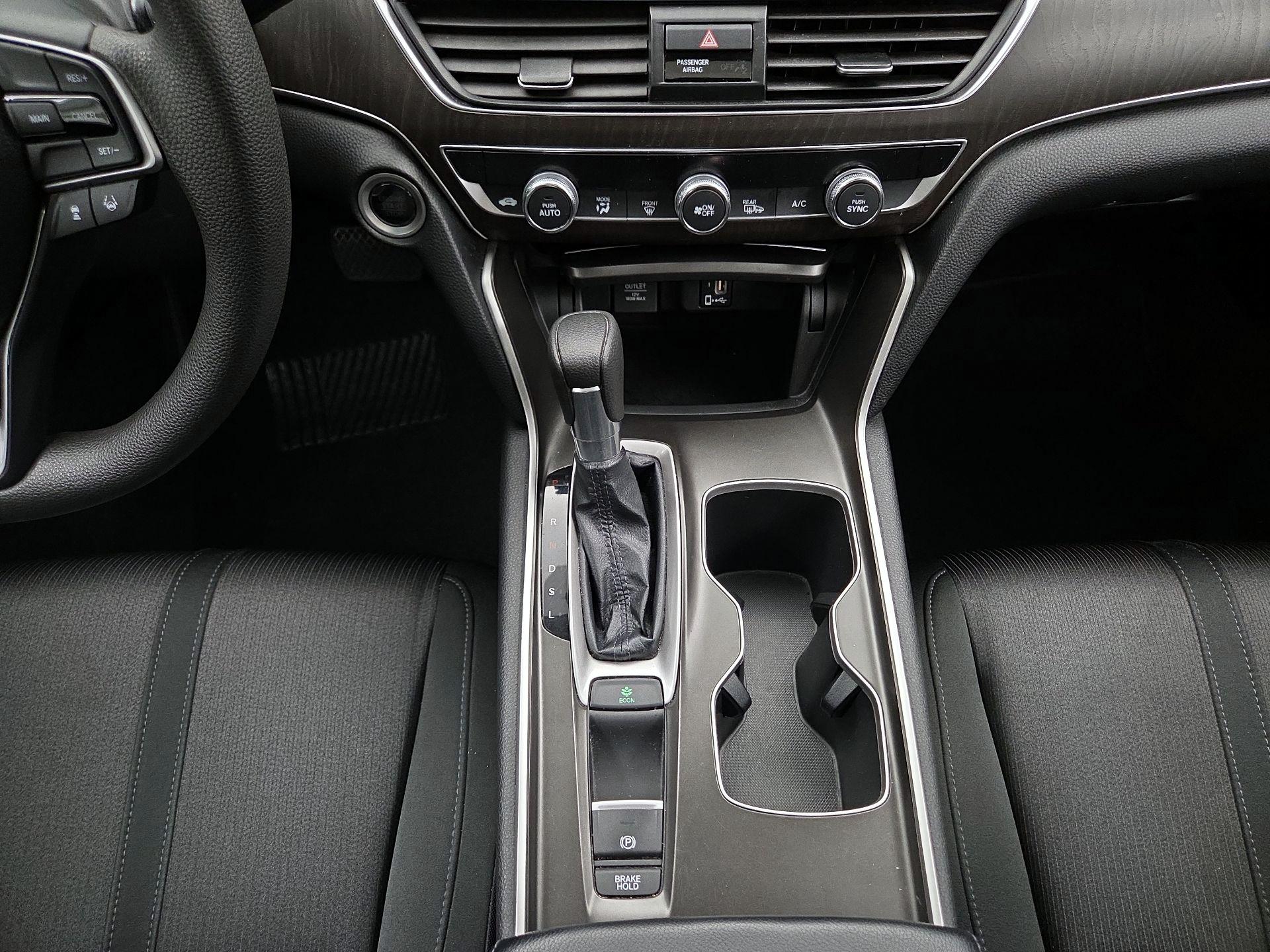 Thumbnail: 2018 Honda Accord - 18