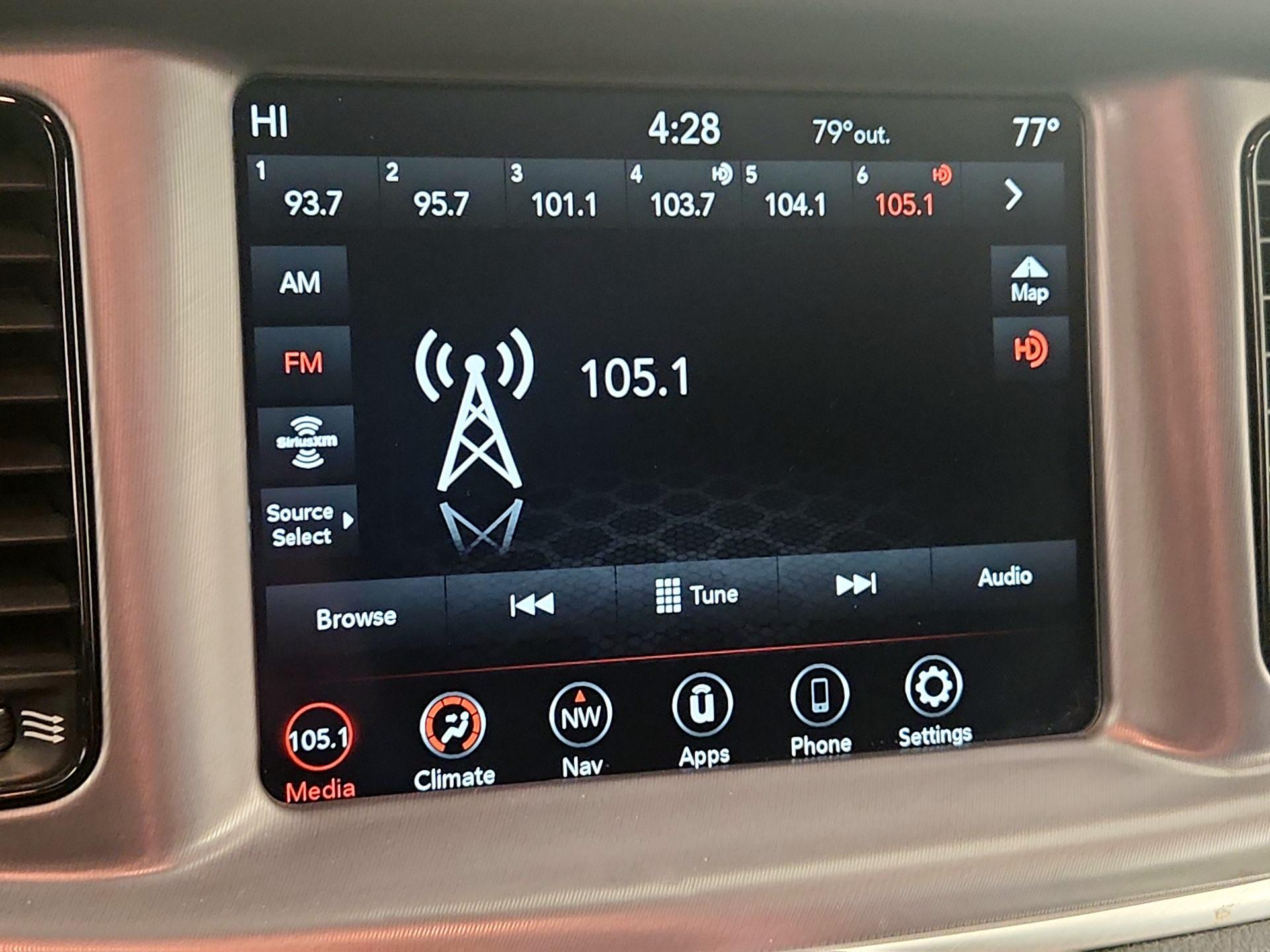 Thumbnail: 2021 Dodge Charger - 16