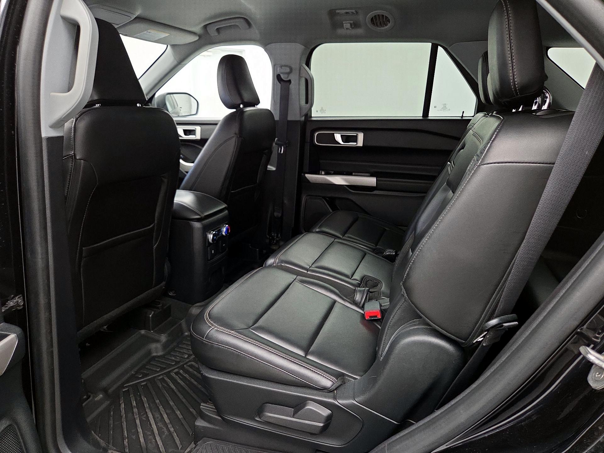 Thumbnail: 2022 Ford Explorer - 19