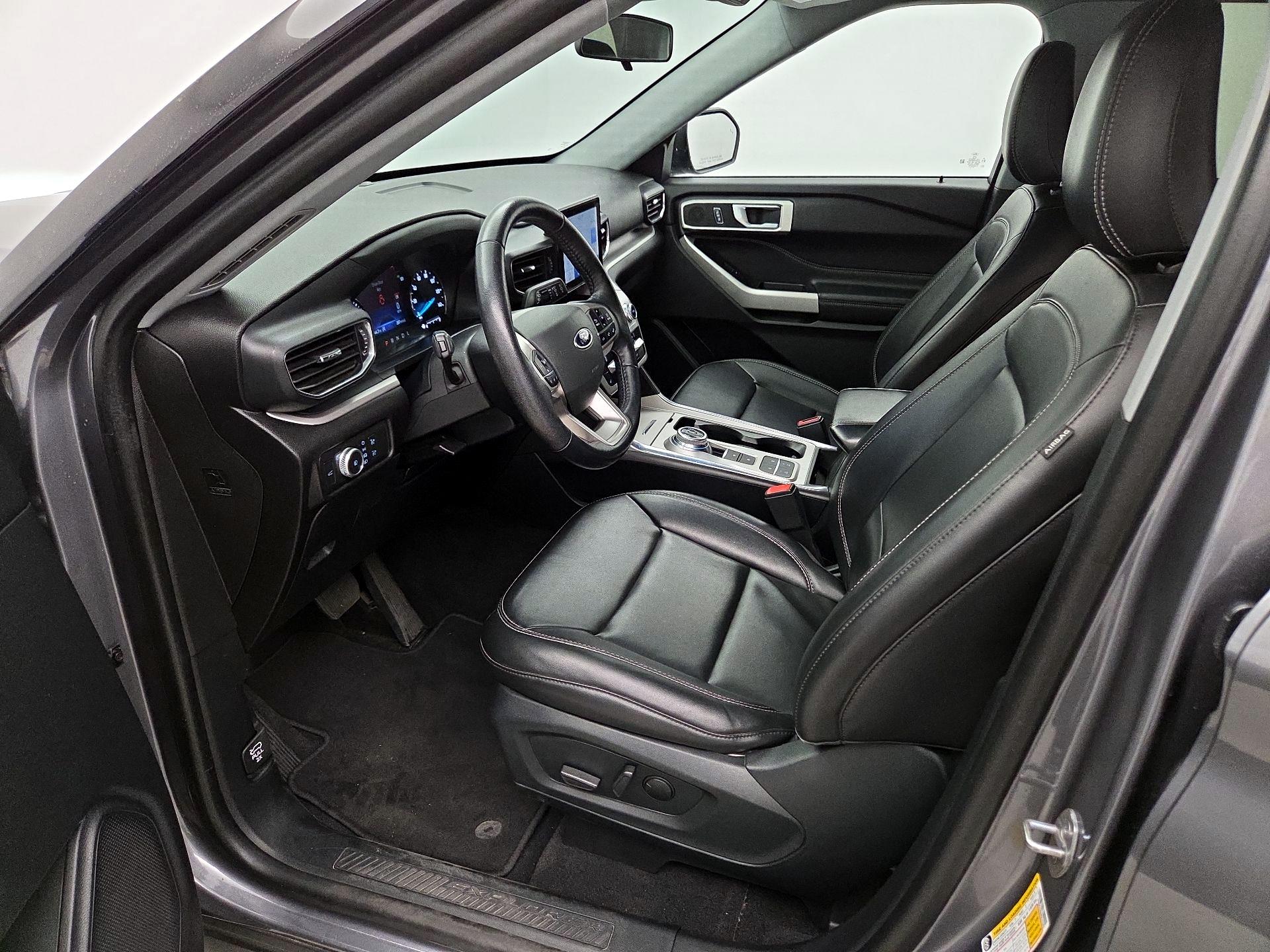 Thumbnail: 2021 Ford Explorer - 11