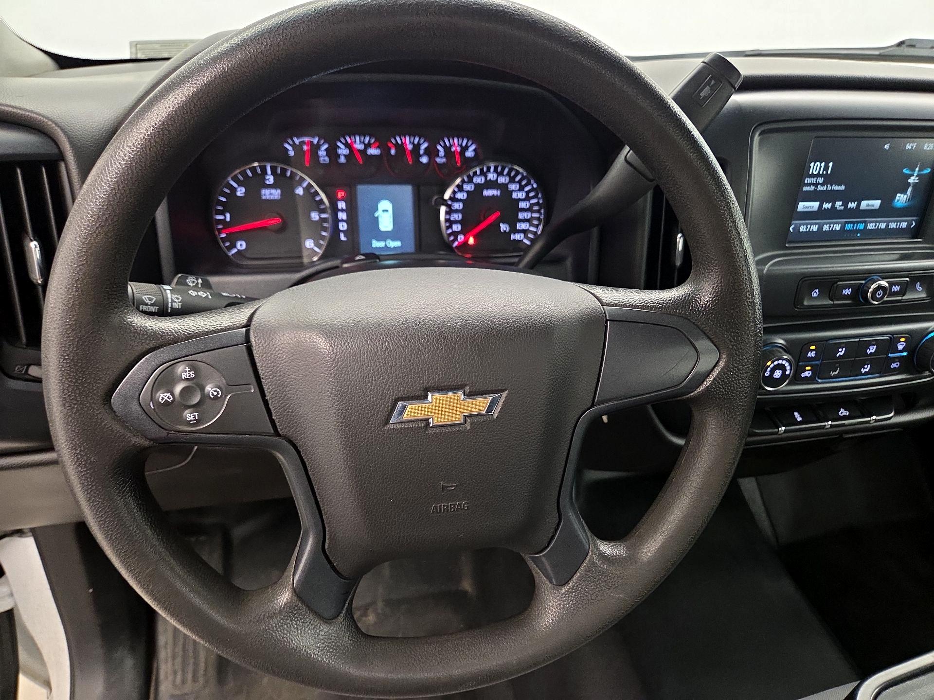 Thumbnail: 2017 Chevrolet Silverado 1500 - 10