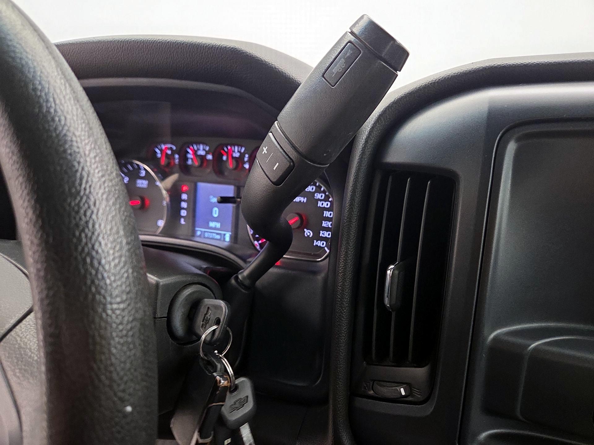 Thumbnail: 2017 Chevrolet Silverado 1500 - 16