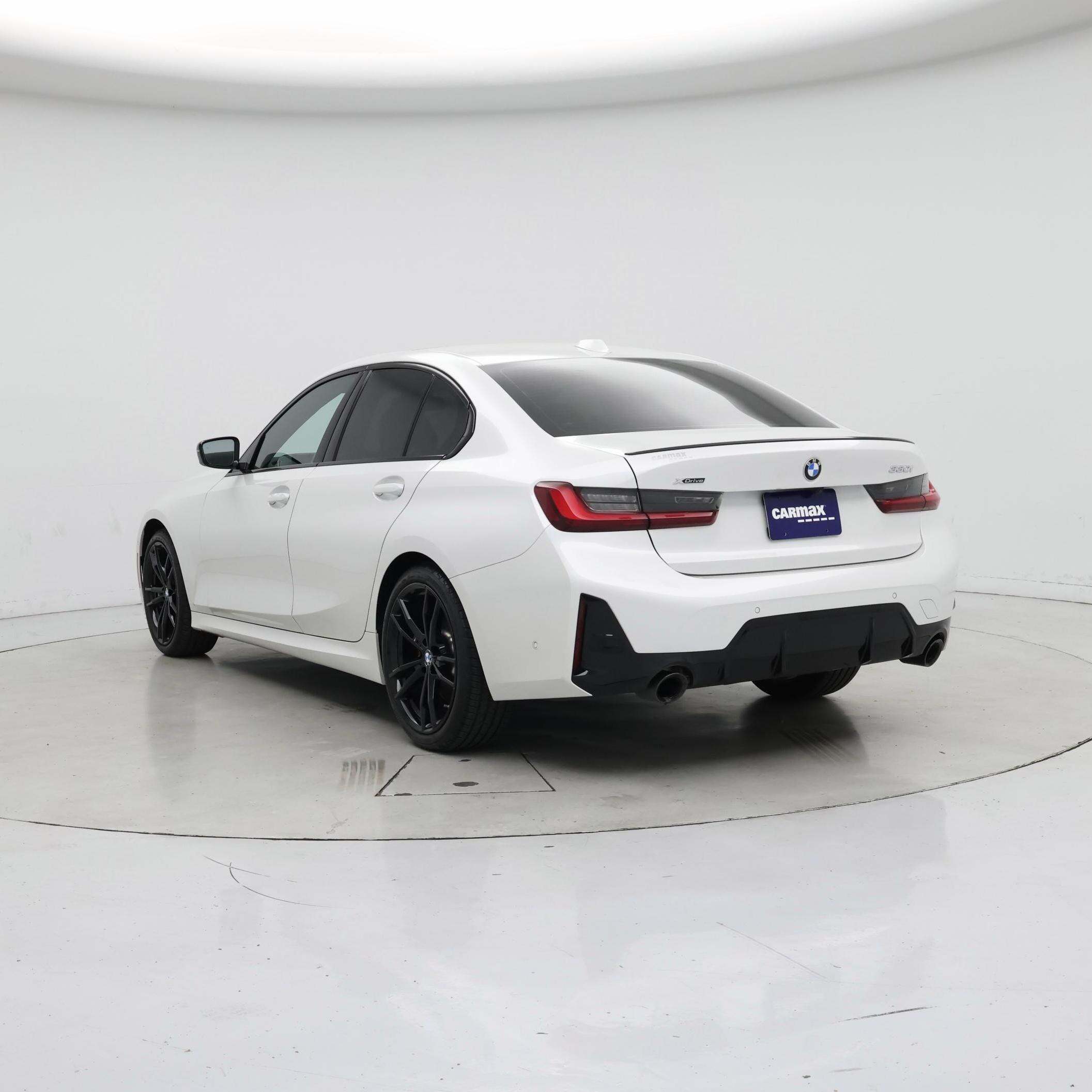 Thumbnail: 2023 BMW 3 Series - 2