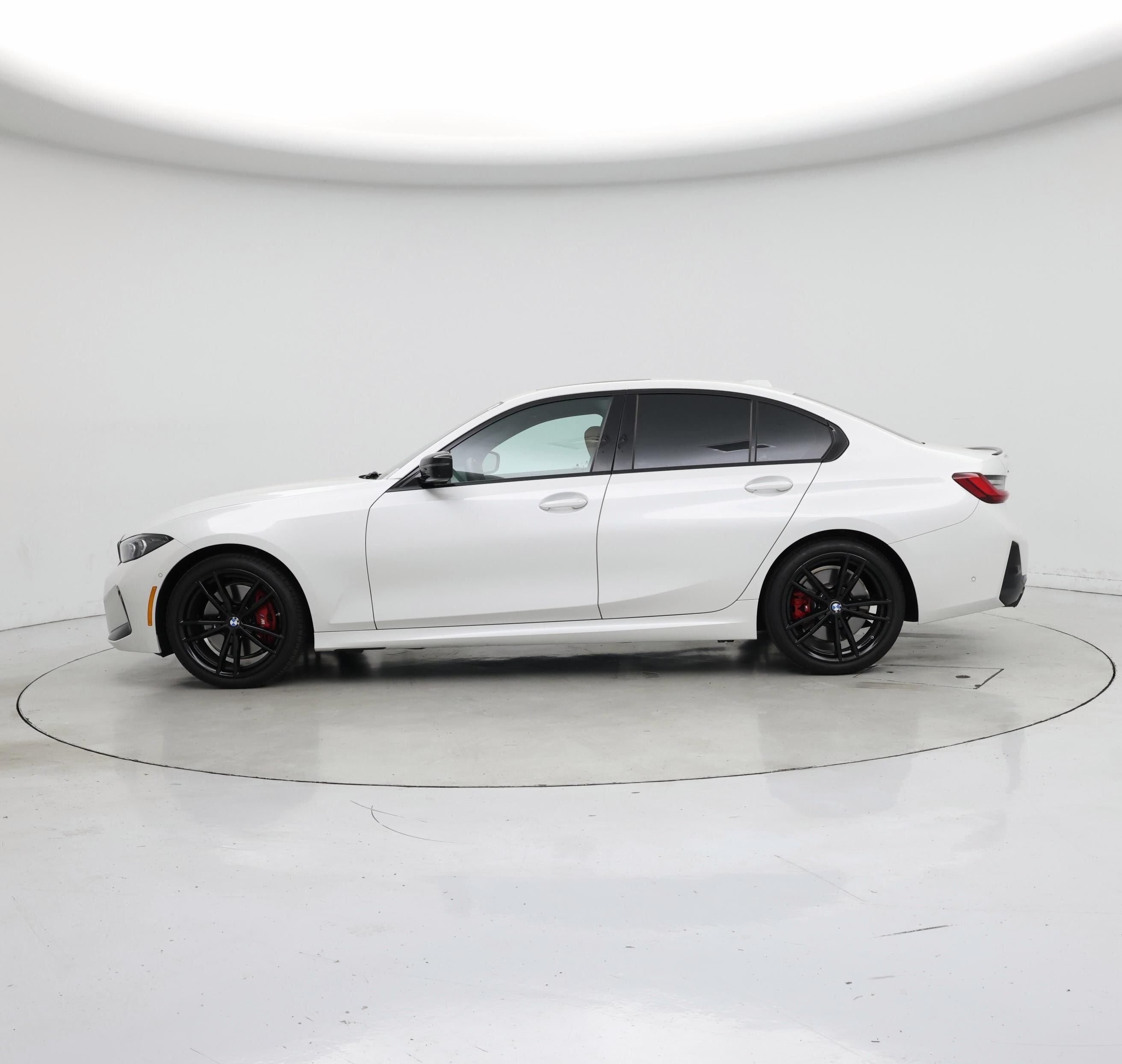 Thumbnail: 2023 BMW 3 Series - 3