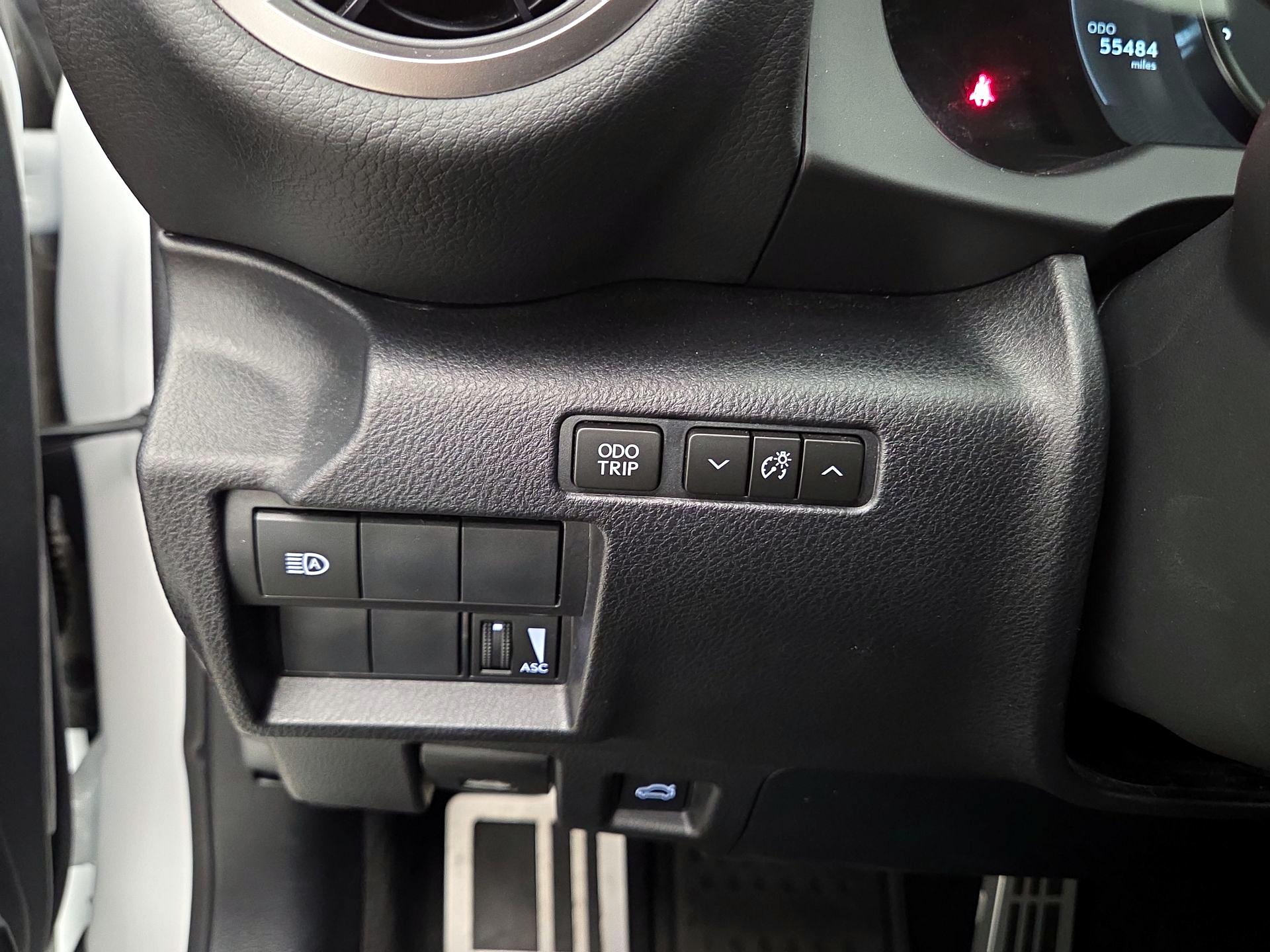 Thumbnail: 2021 Lexus IS - 13