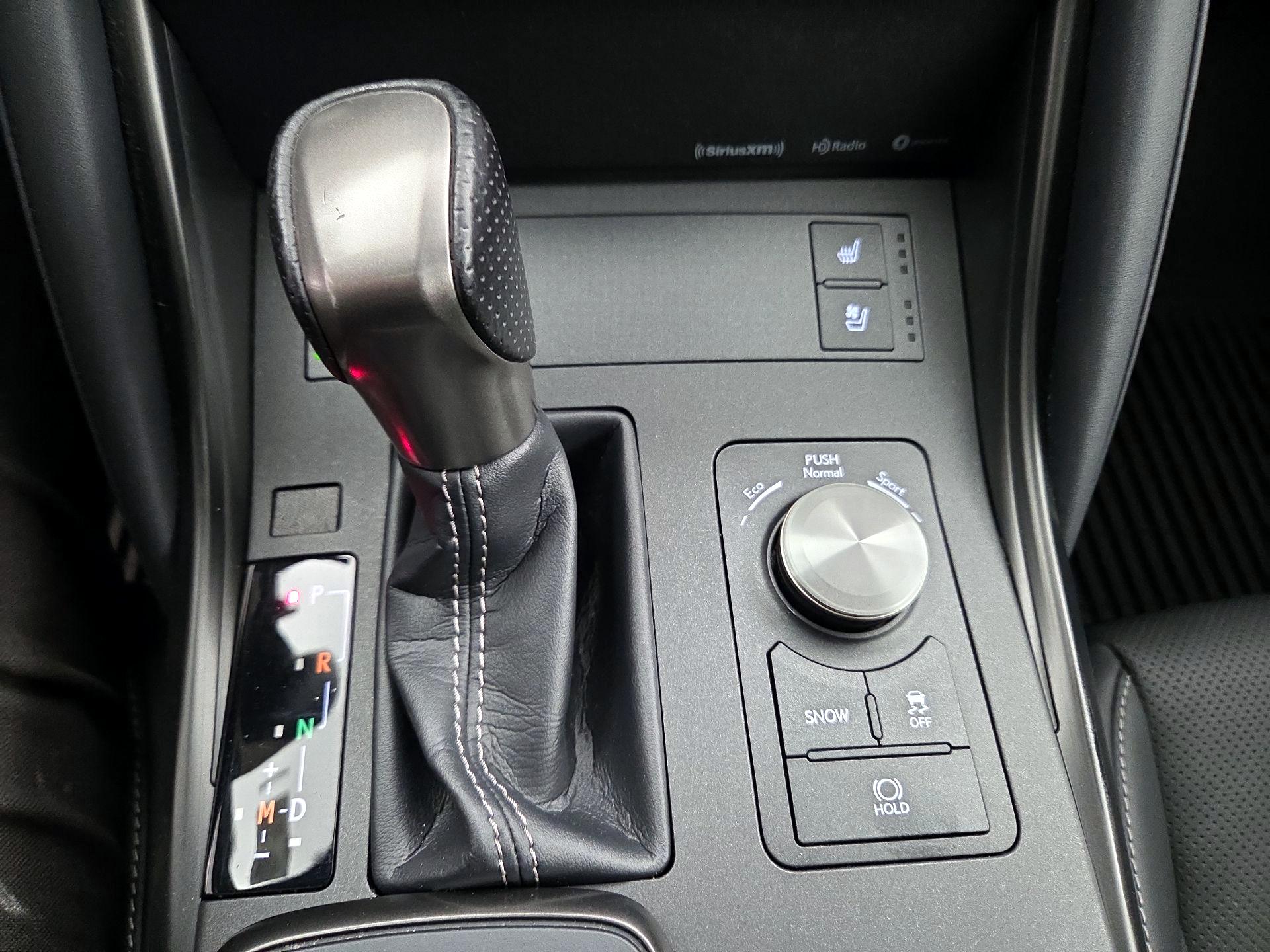 Thumbnail: 2021 Lexus IS - 17