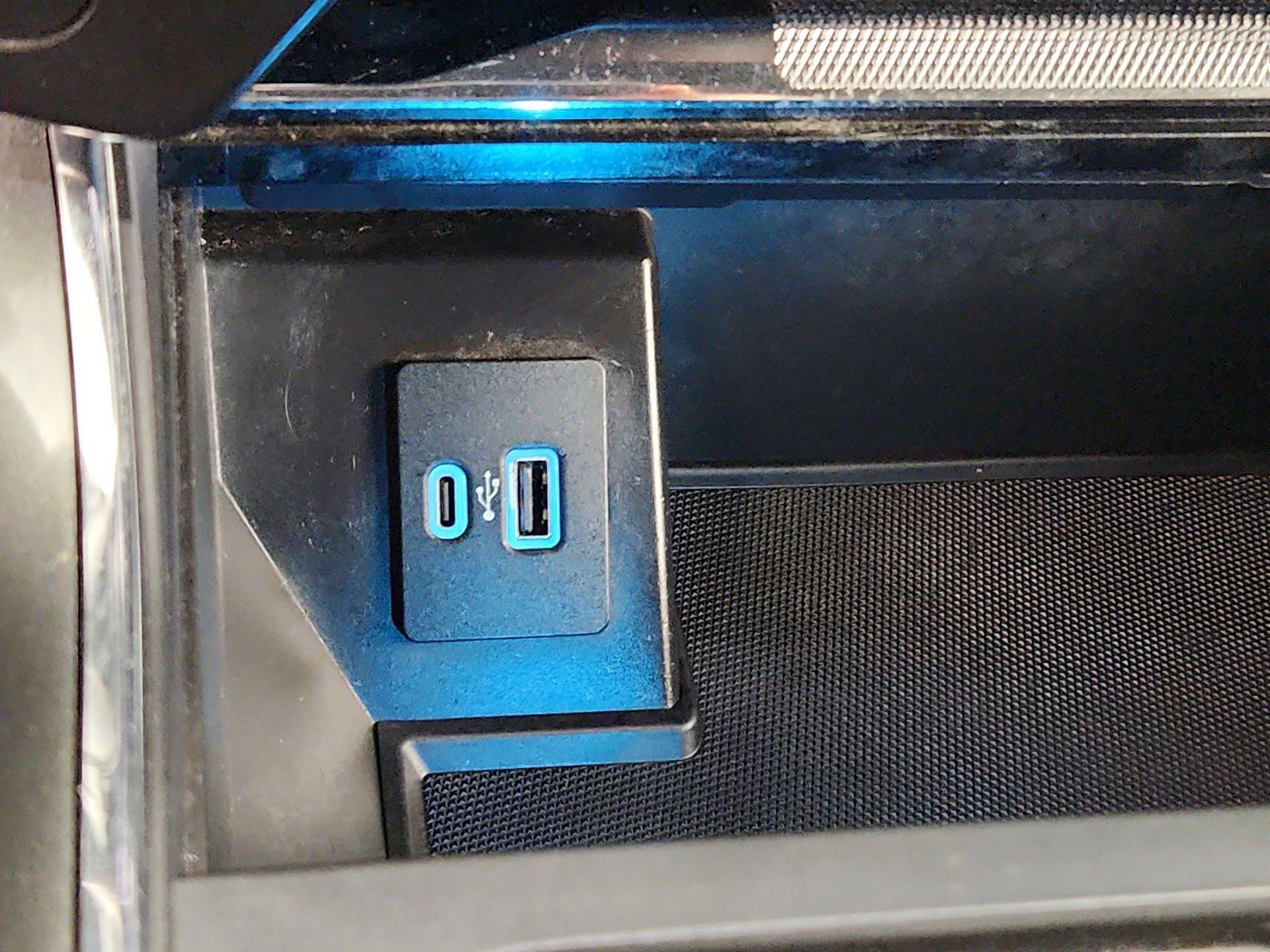 Thumbnail: 2021 Ford F-150 - 19