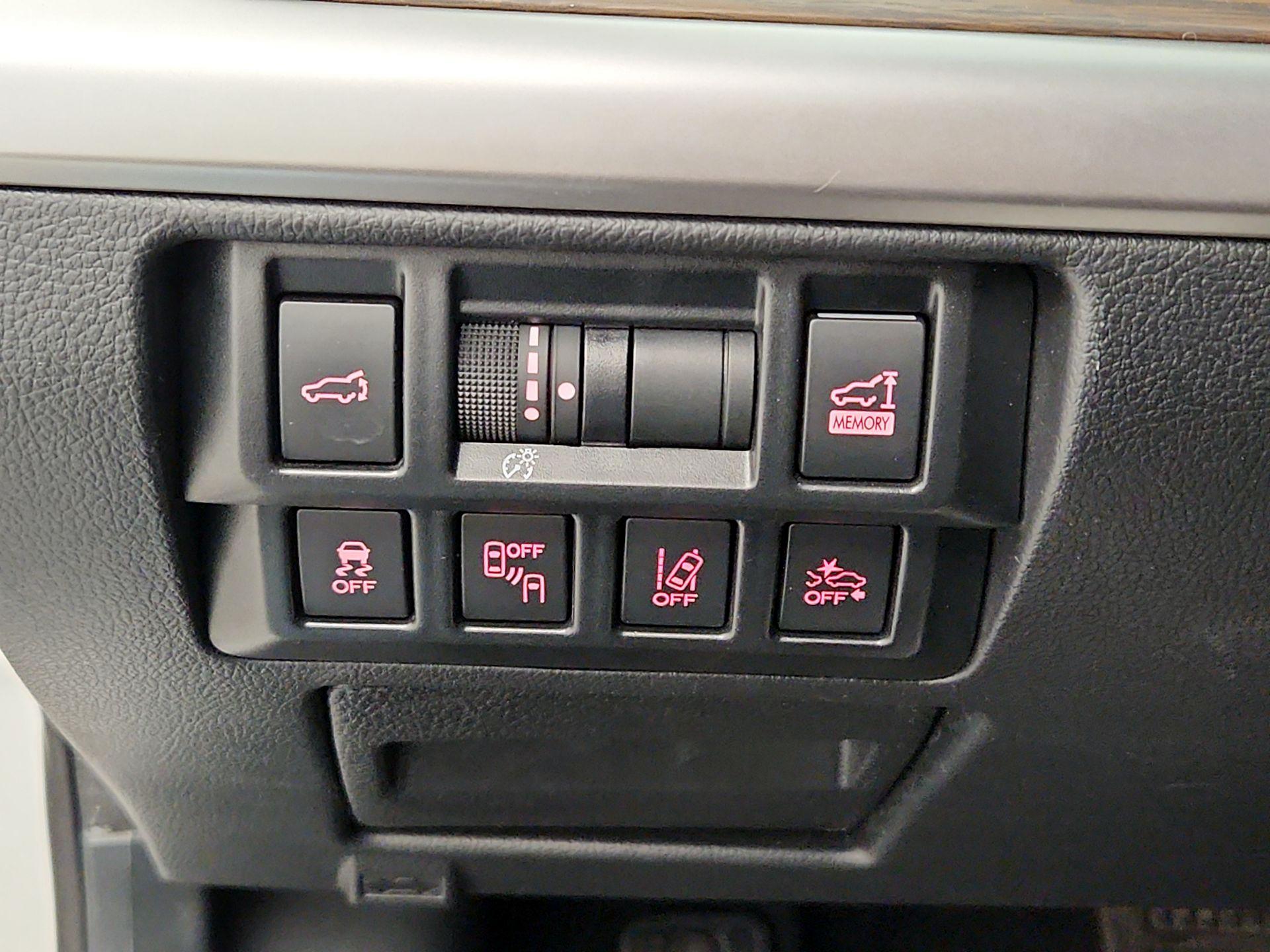 Thumbnail: 2018 Subaru Outback - 13