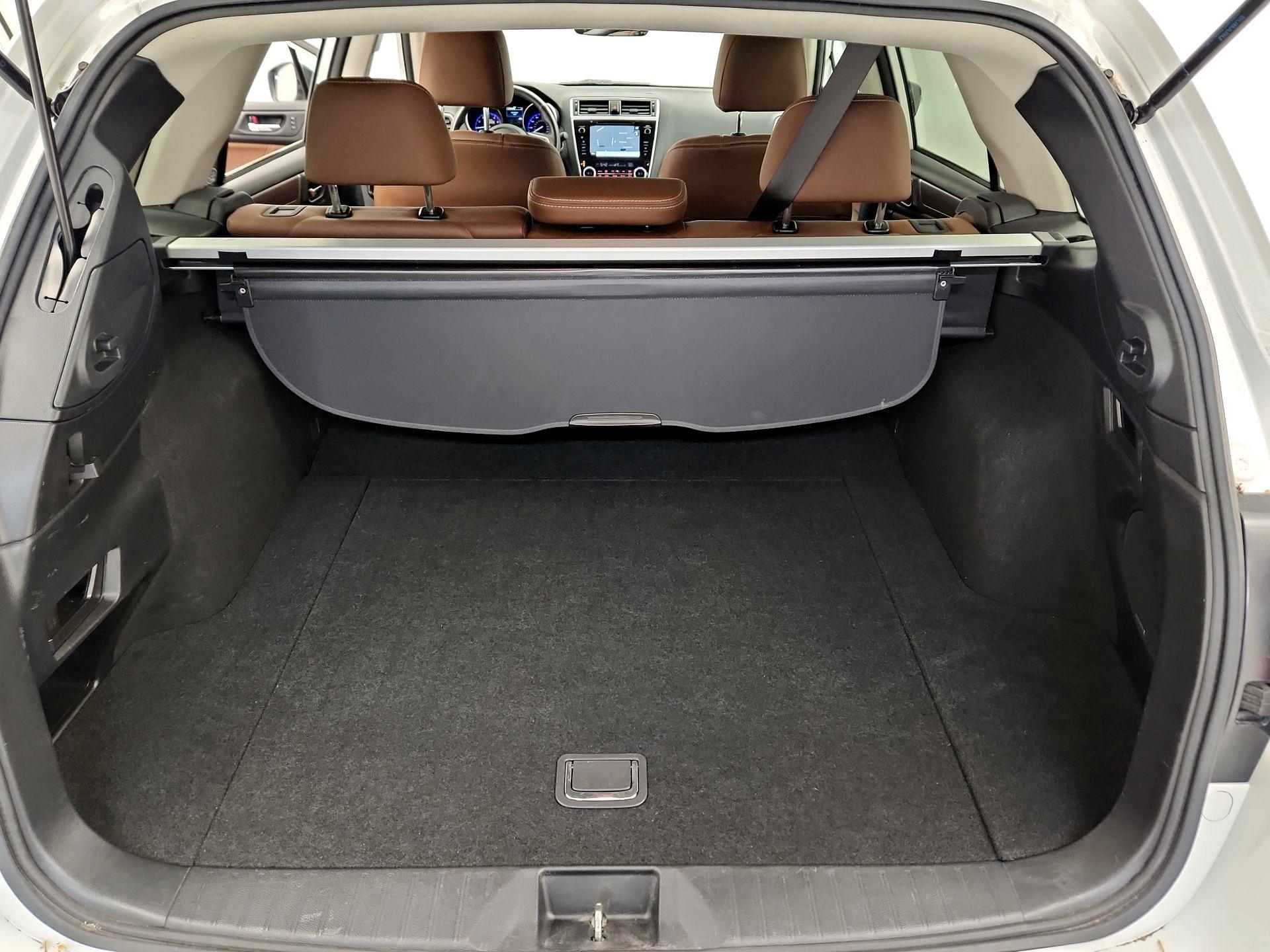 Thumbnail: 2018 Subaru Outback - 19