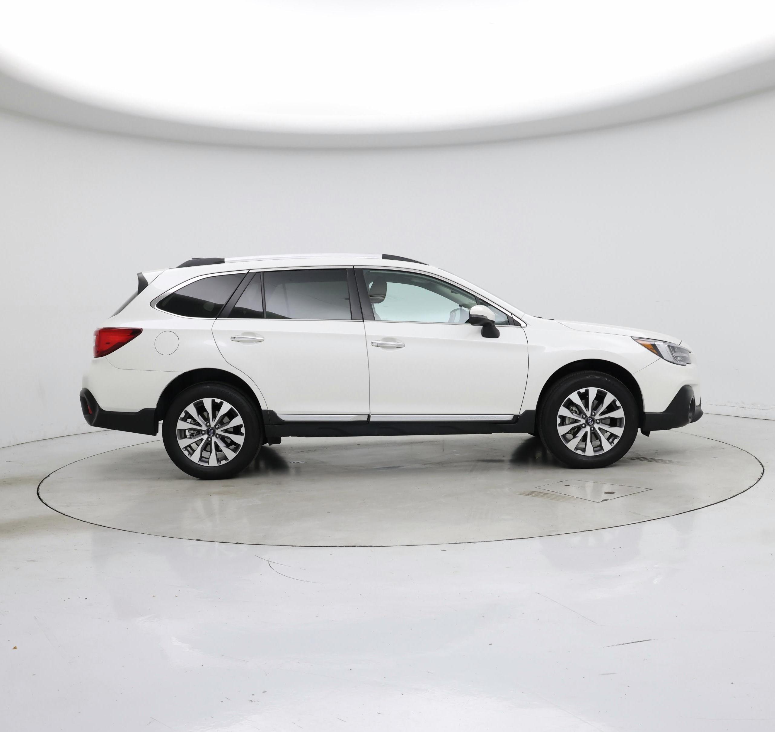 Thumbnail: 2018 Subaru Outback - 7