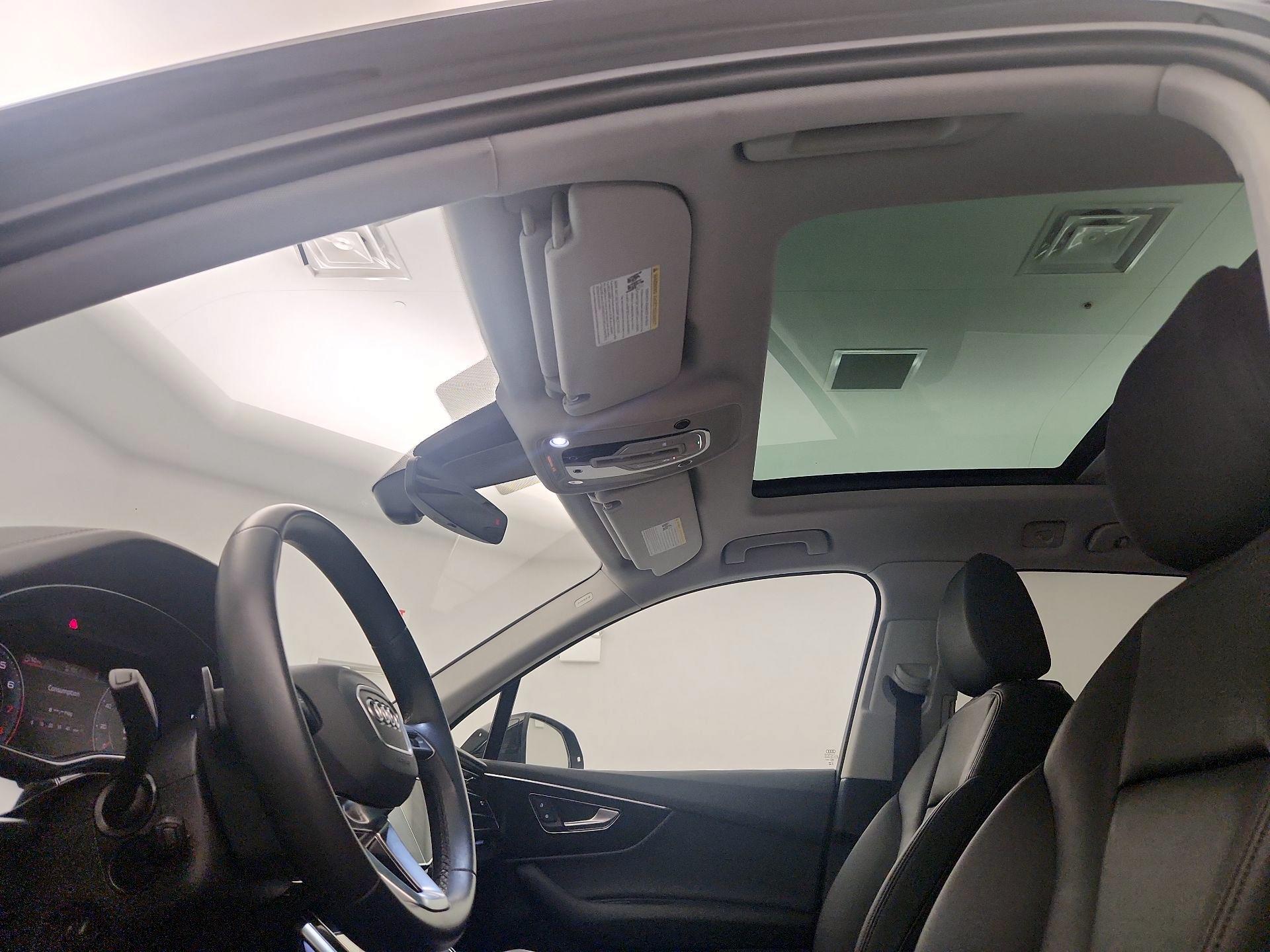 Thumbnail: 2023 Audi Q7 - 19