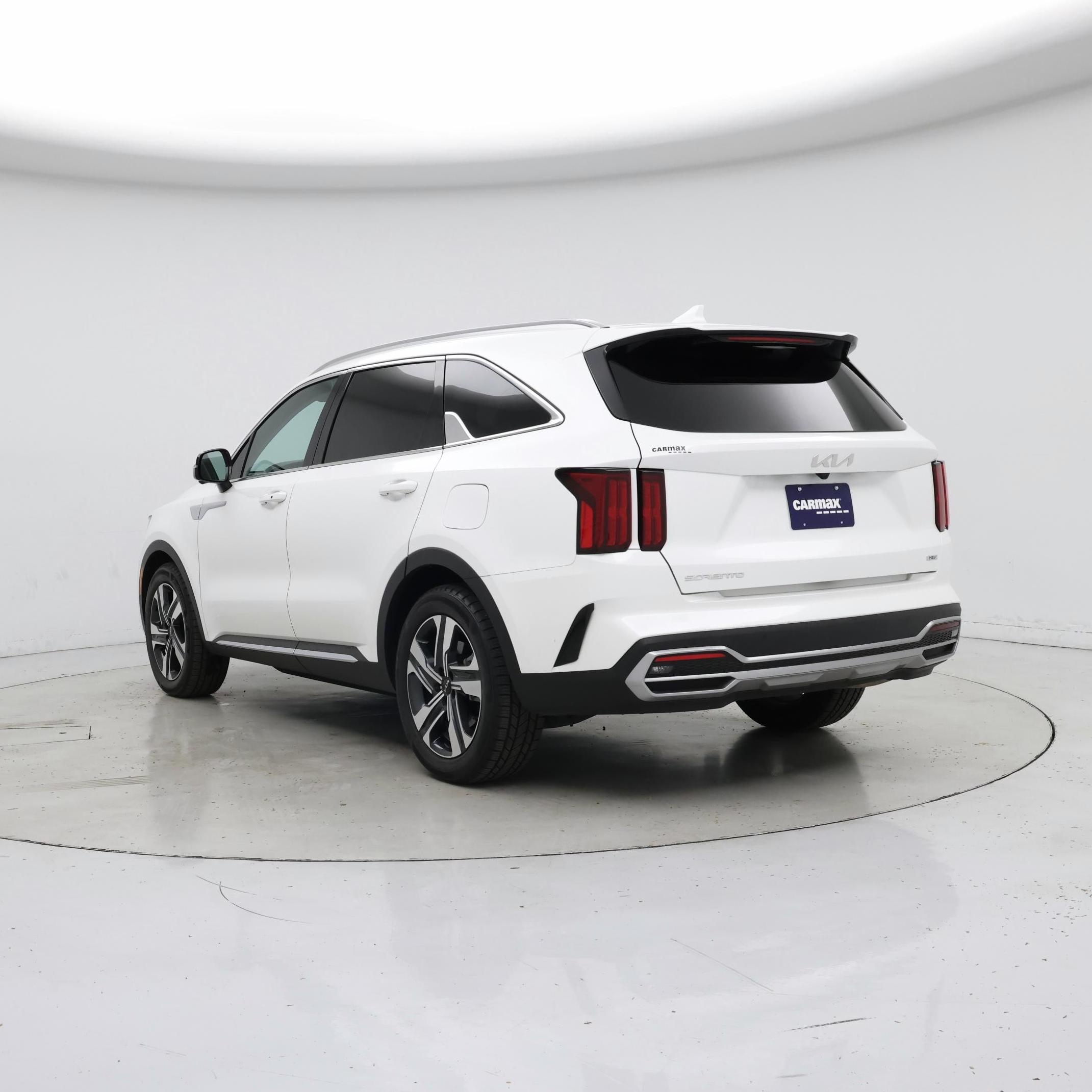 Thumbnail: 2023 Kia Sorento - 2