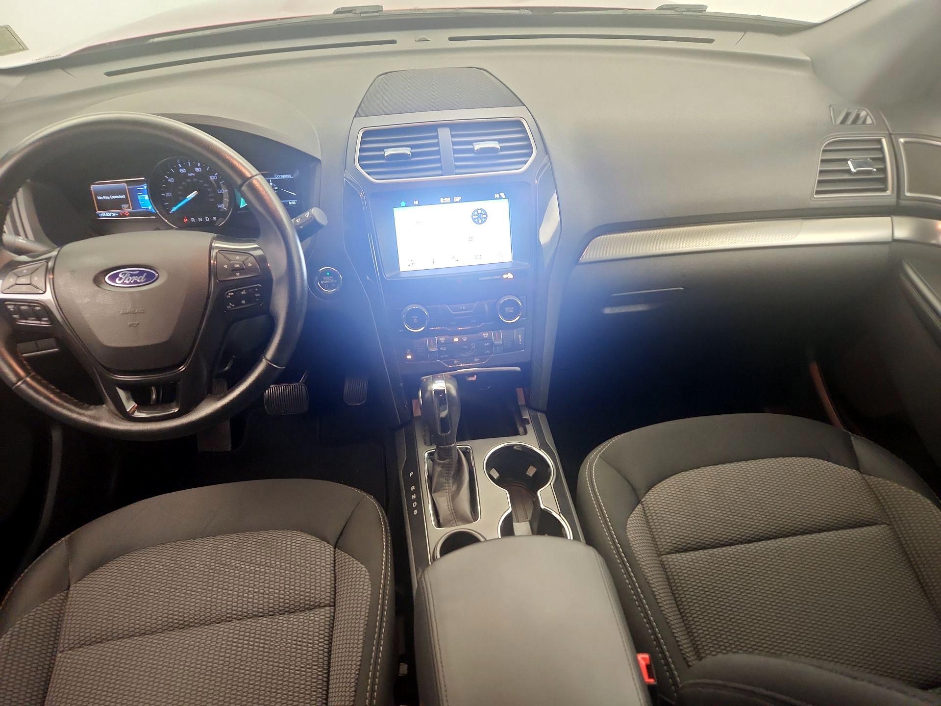 Thumbnail: 2019 Ford Explorer - 9