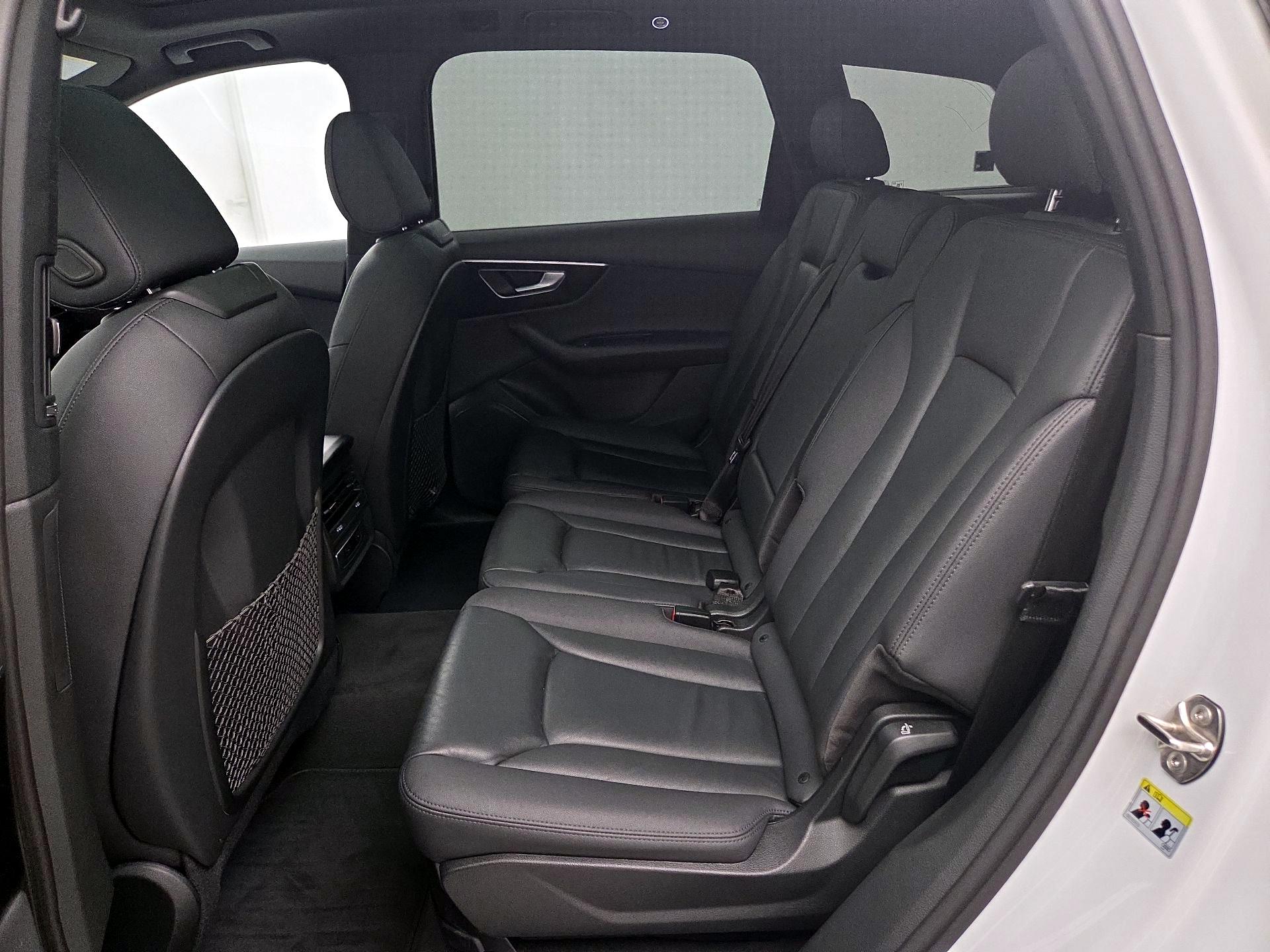 Thumbnail: 2021 Audi Q7 - 19