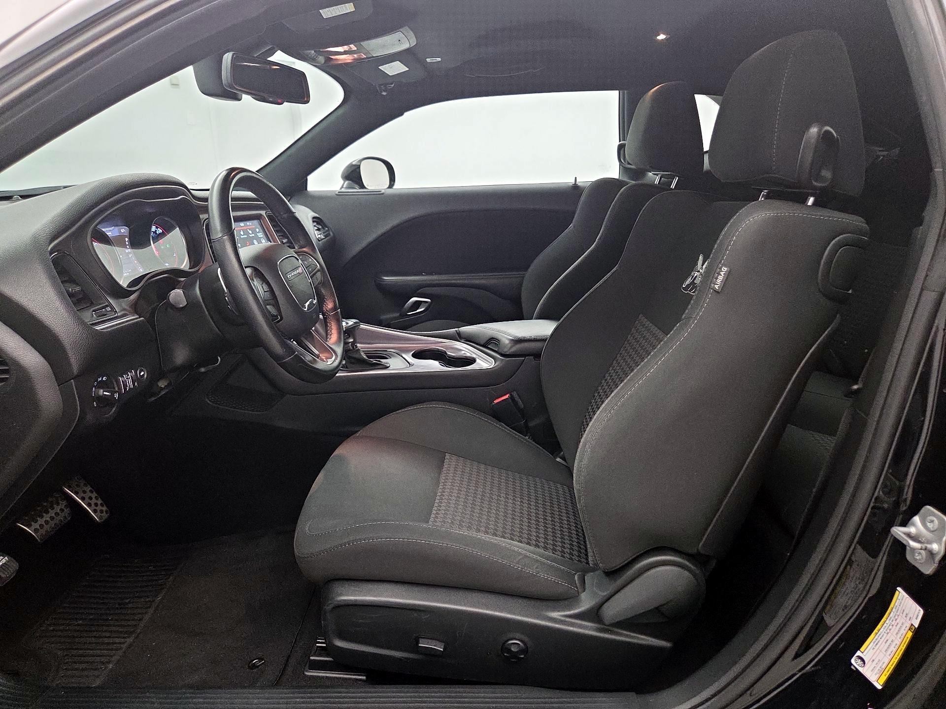 Thumbnail: 2019 Dodge Challenger - 11