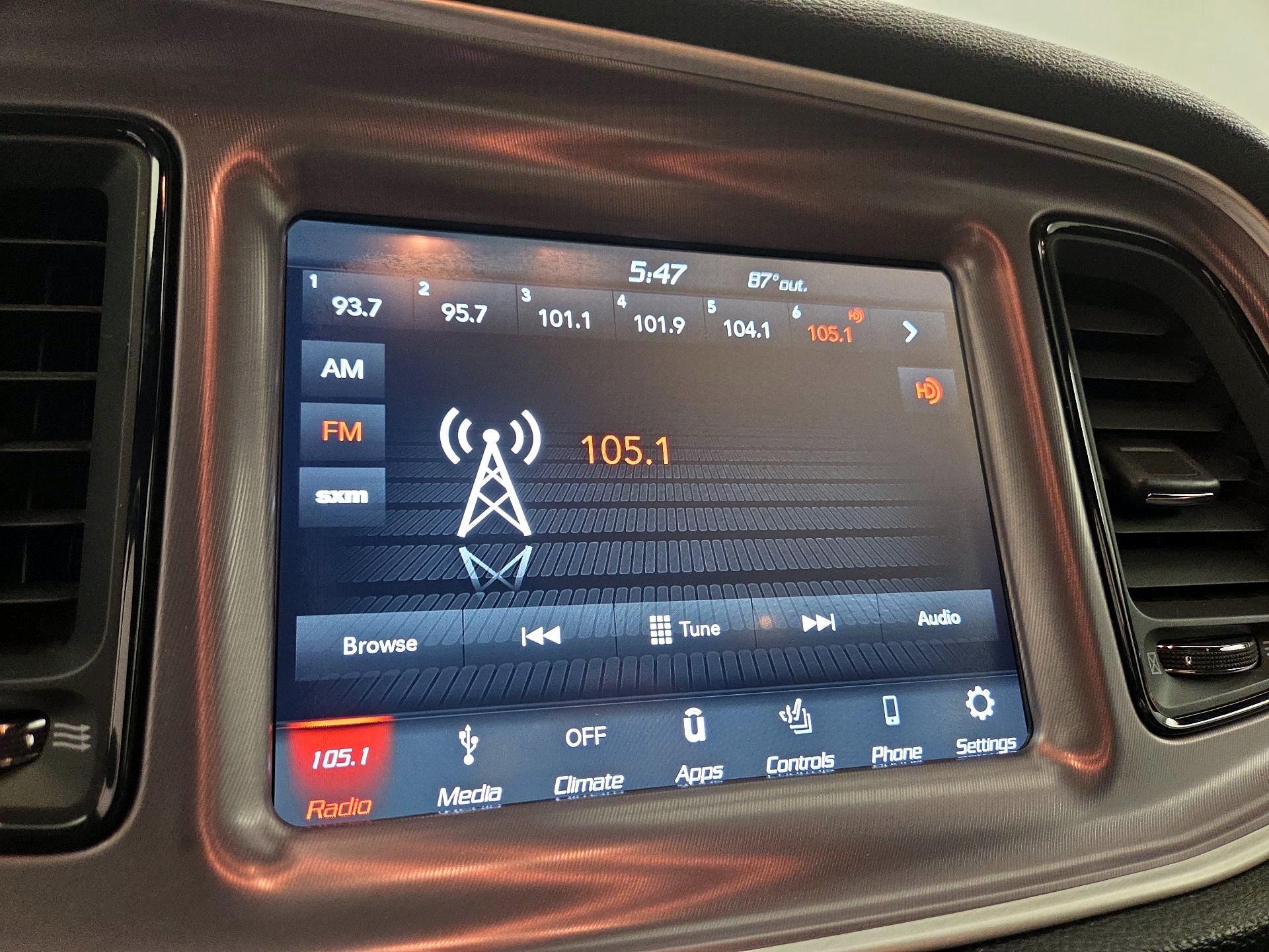 Thumbnail: 2019 Dodge Challenger - 15