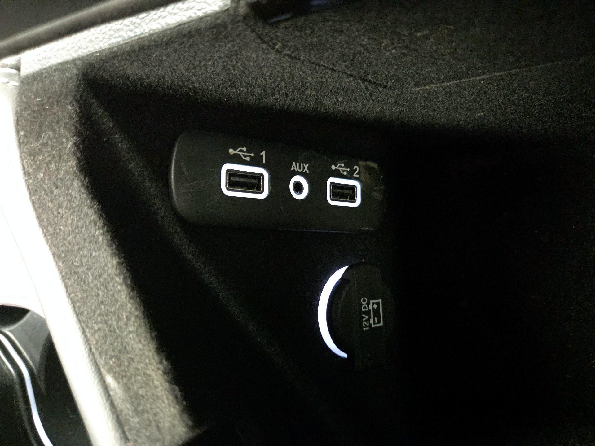 Thumbnail: 2019 Dodge Challenger - 18