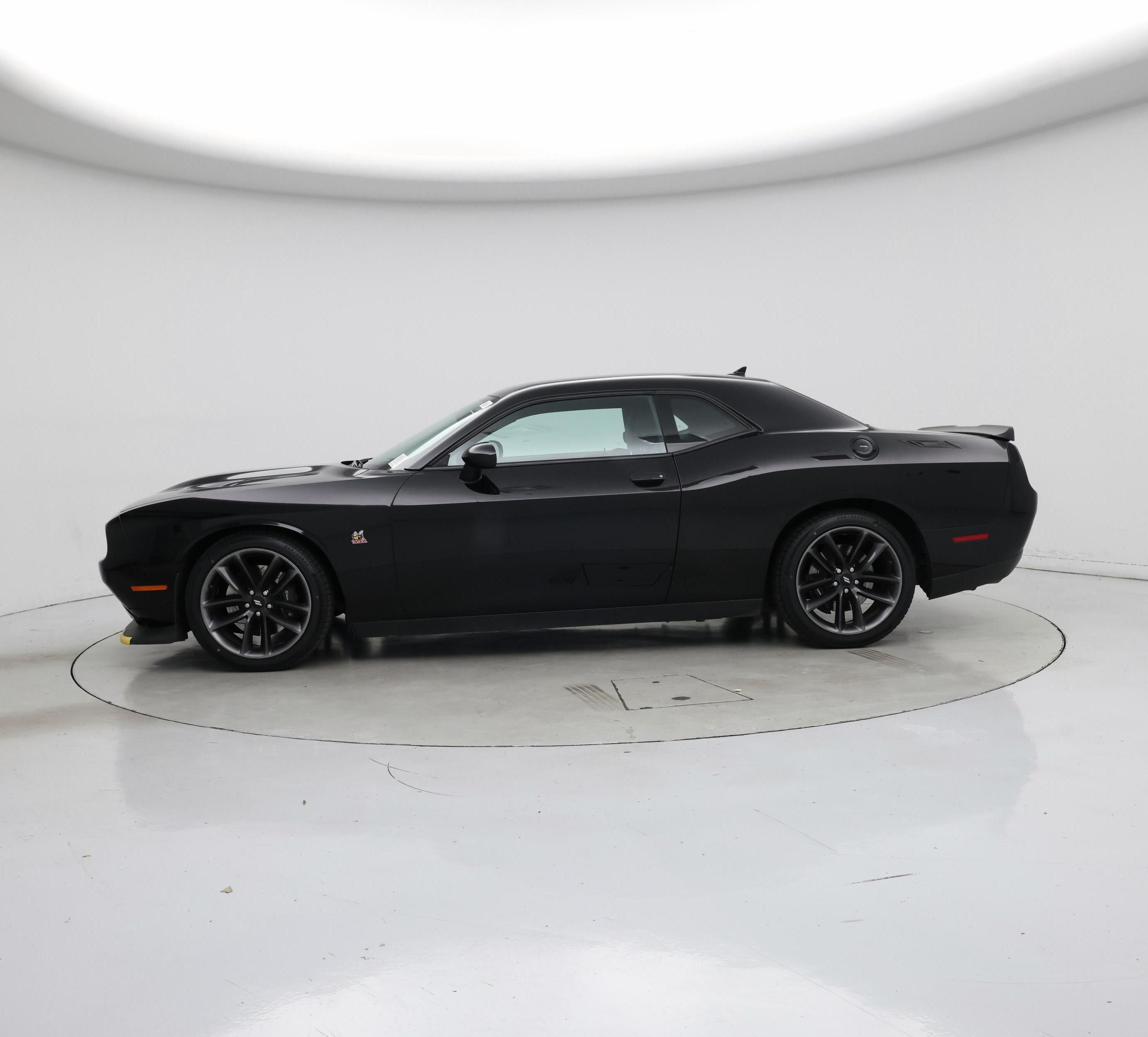 Thumbnail: 2019 Dodge Challenger - 3