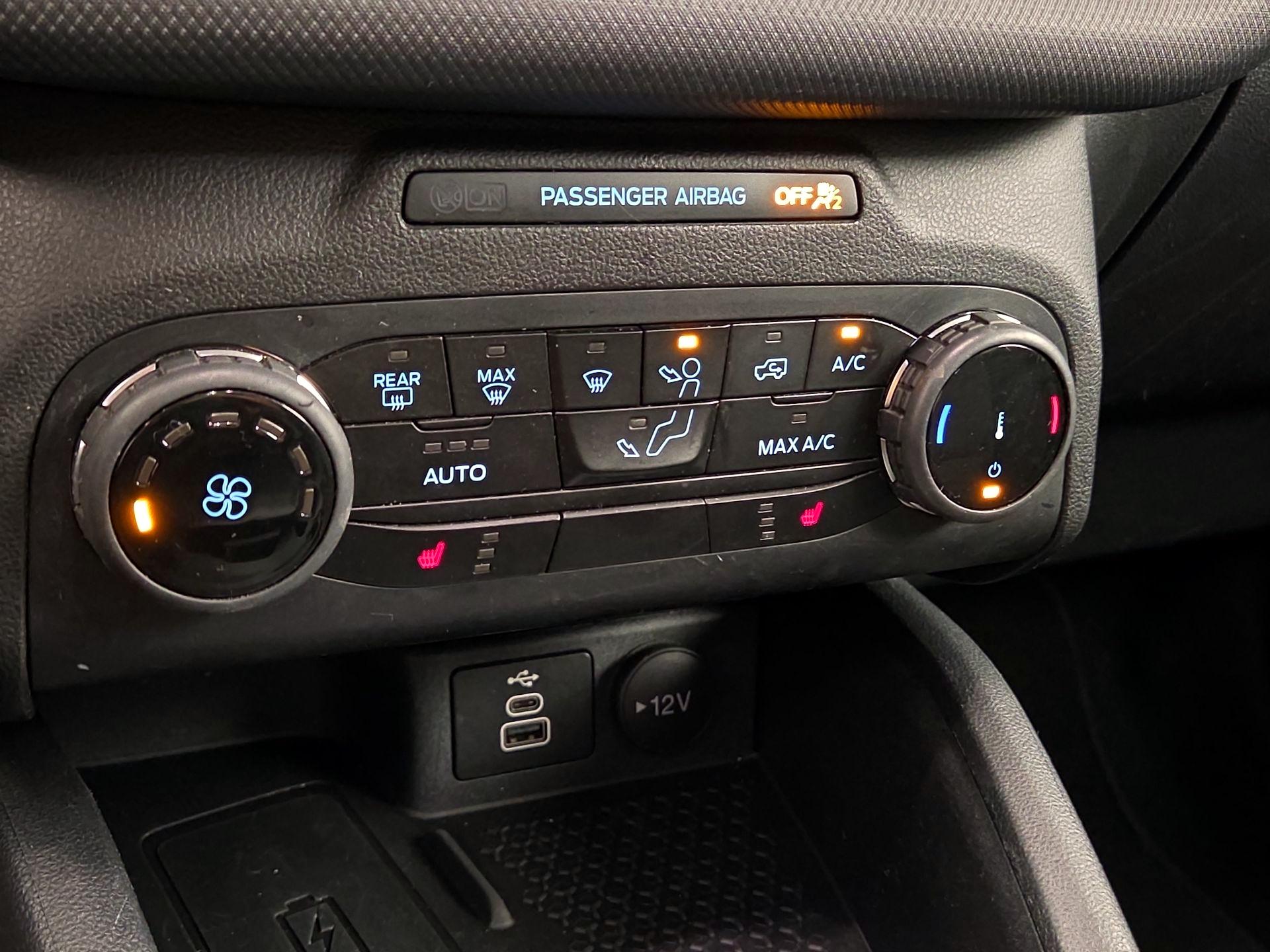 Thumbnail: 2023 Ford Bronco Sport - 16