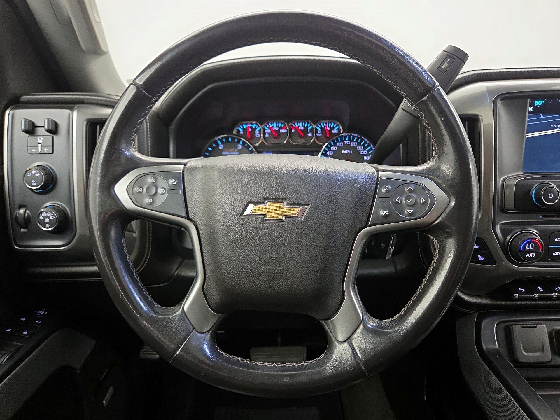 Thumbnail: 2015 Chevrolet Silverado 3500 - 10