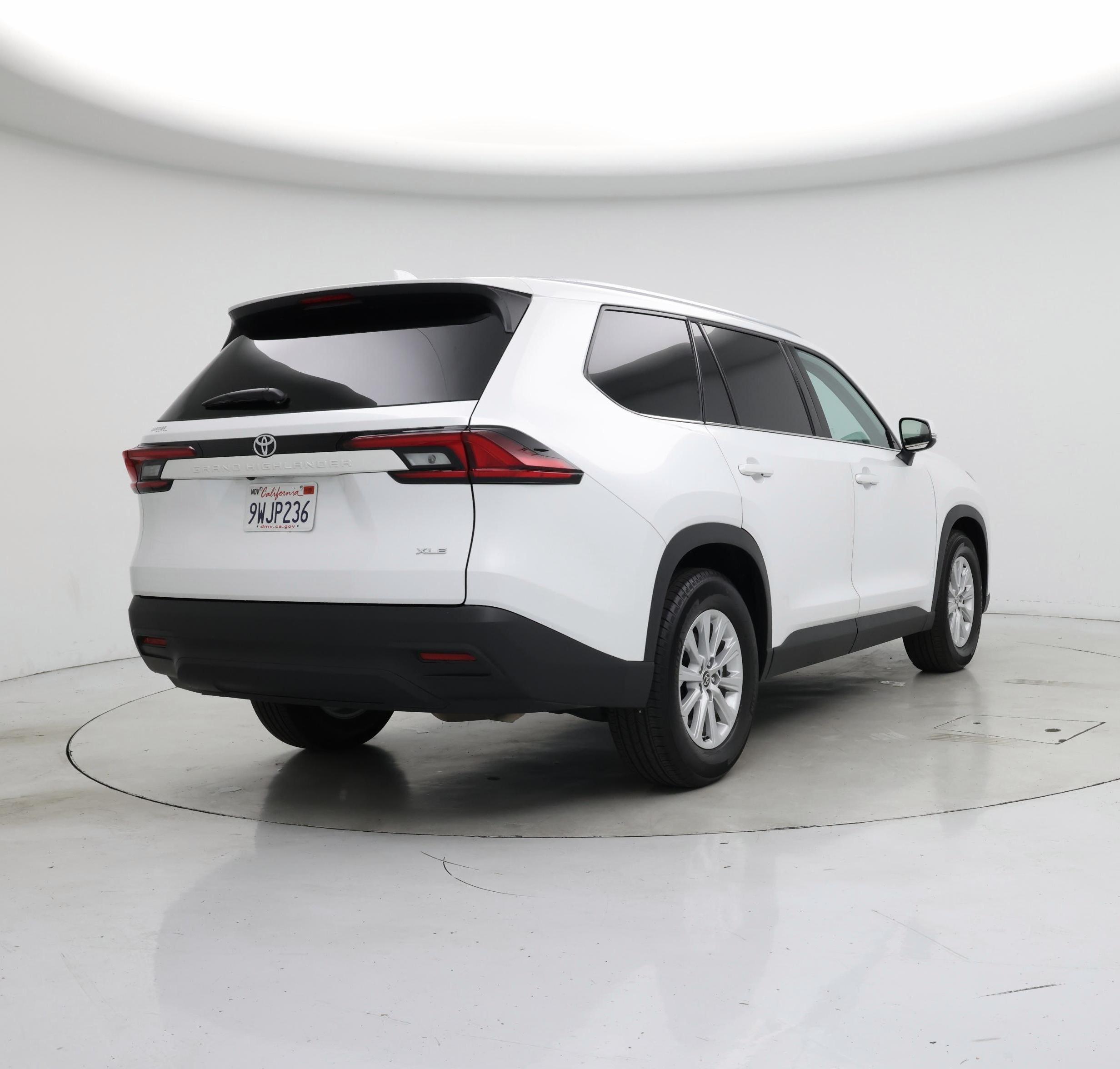 Thumbnail: 2026 Toyota Grand Highlander - 8