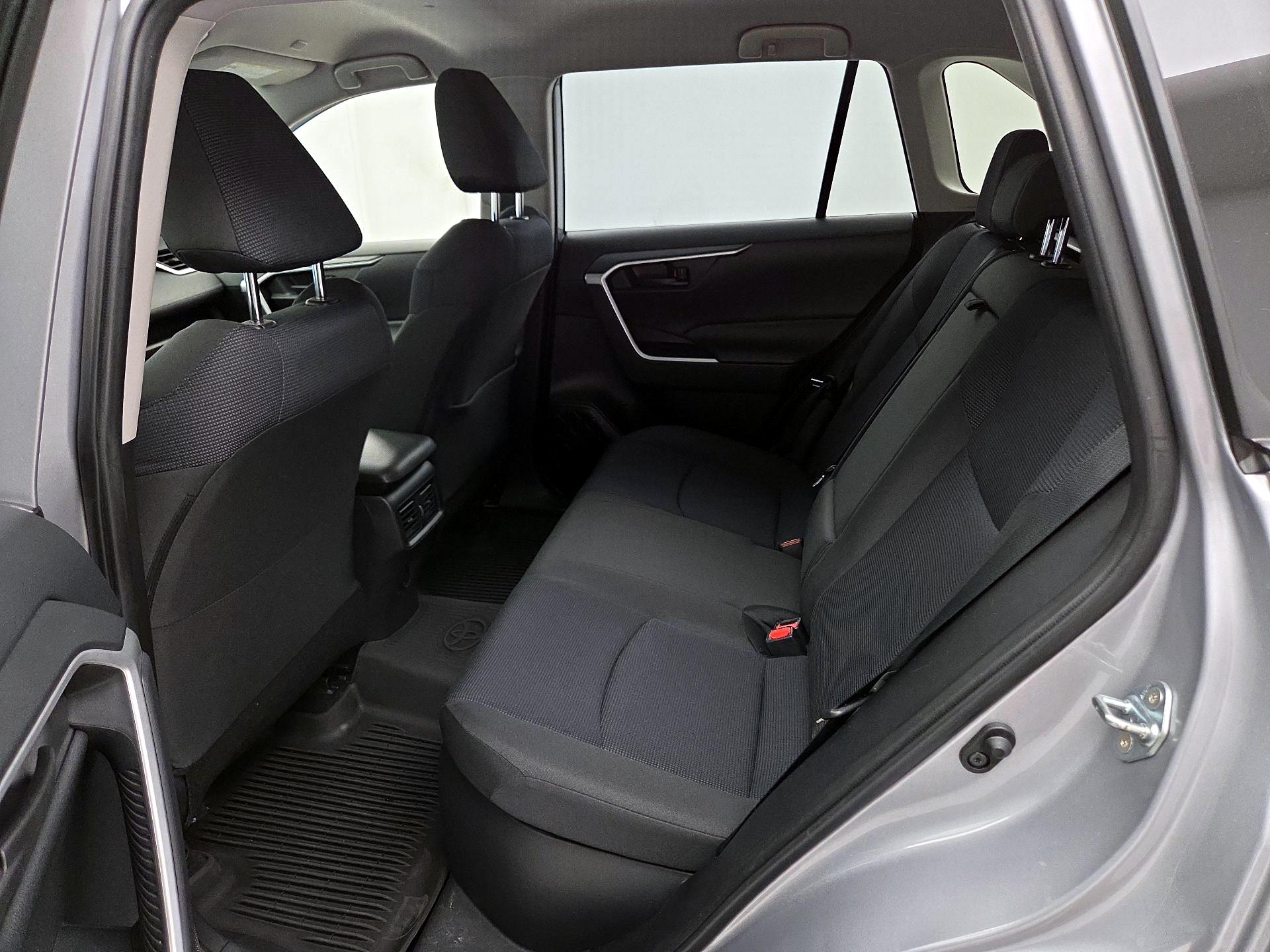 Thumbnail: 2025 Toyota RAV4 - 19