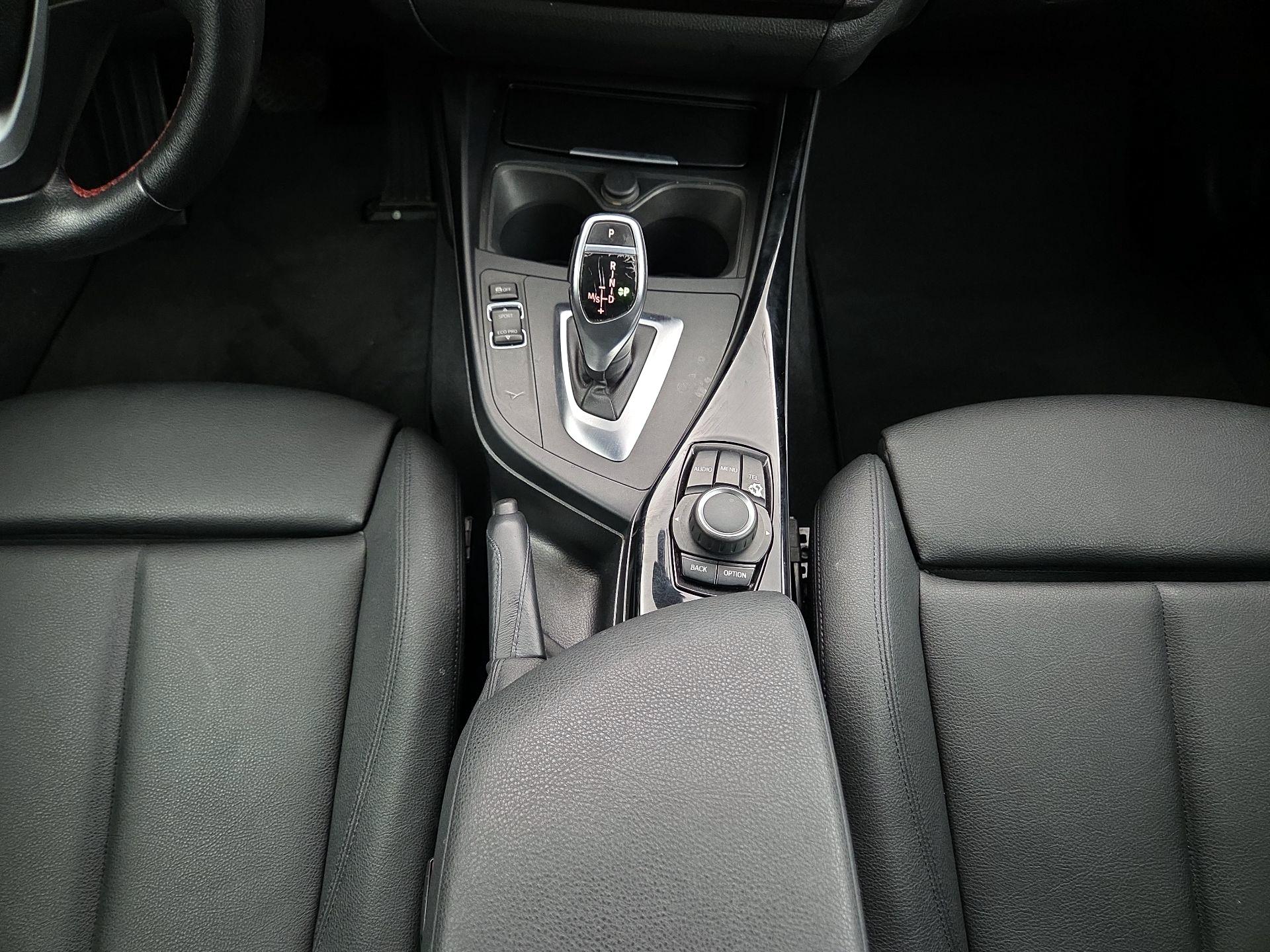 Thumbnail: 2016 BMW 2 Series - 16