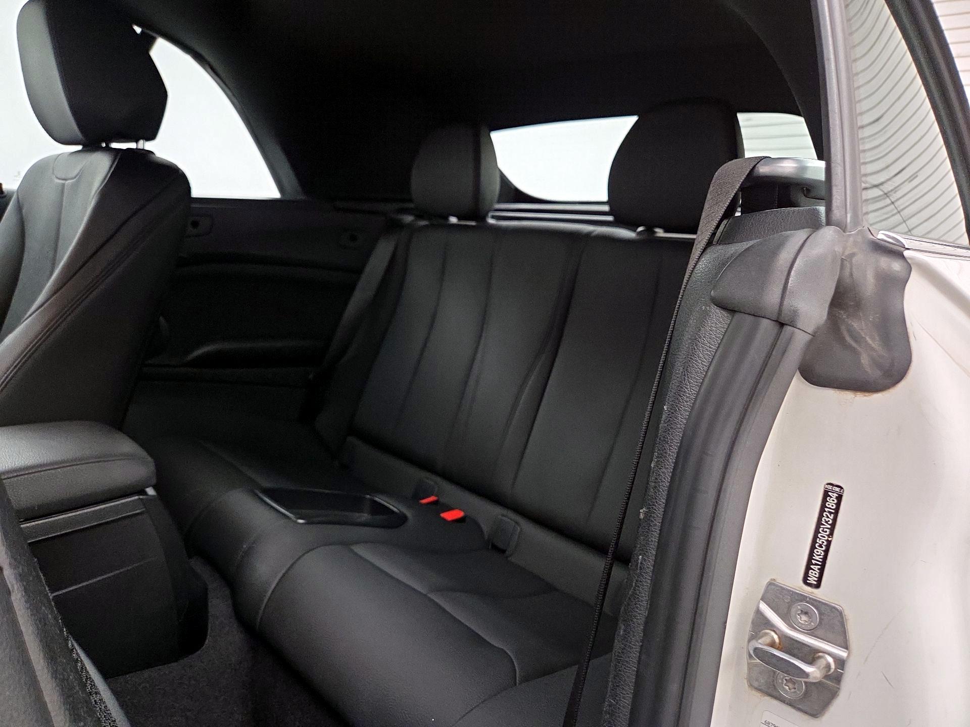 Thumbnail: 2016 BMW 2 Series - 18