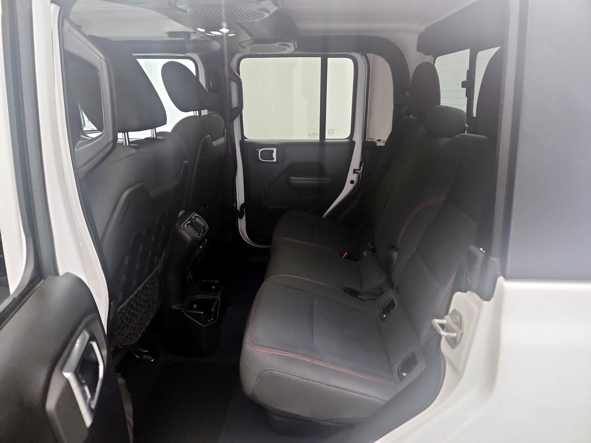 Thumbnail: 2020 Jeep Gladiator - 18