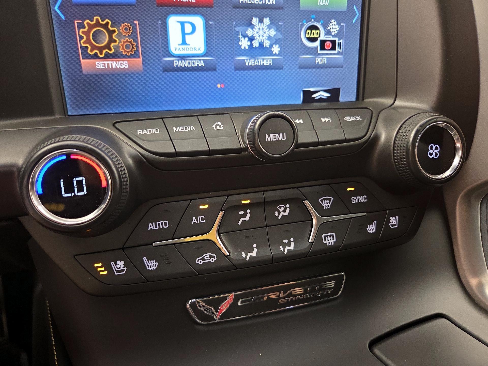 Thumbnail: 2016 Chevrolet Corvette - 17