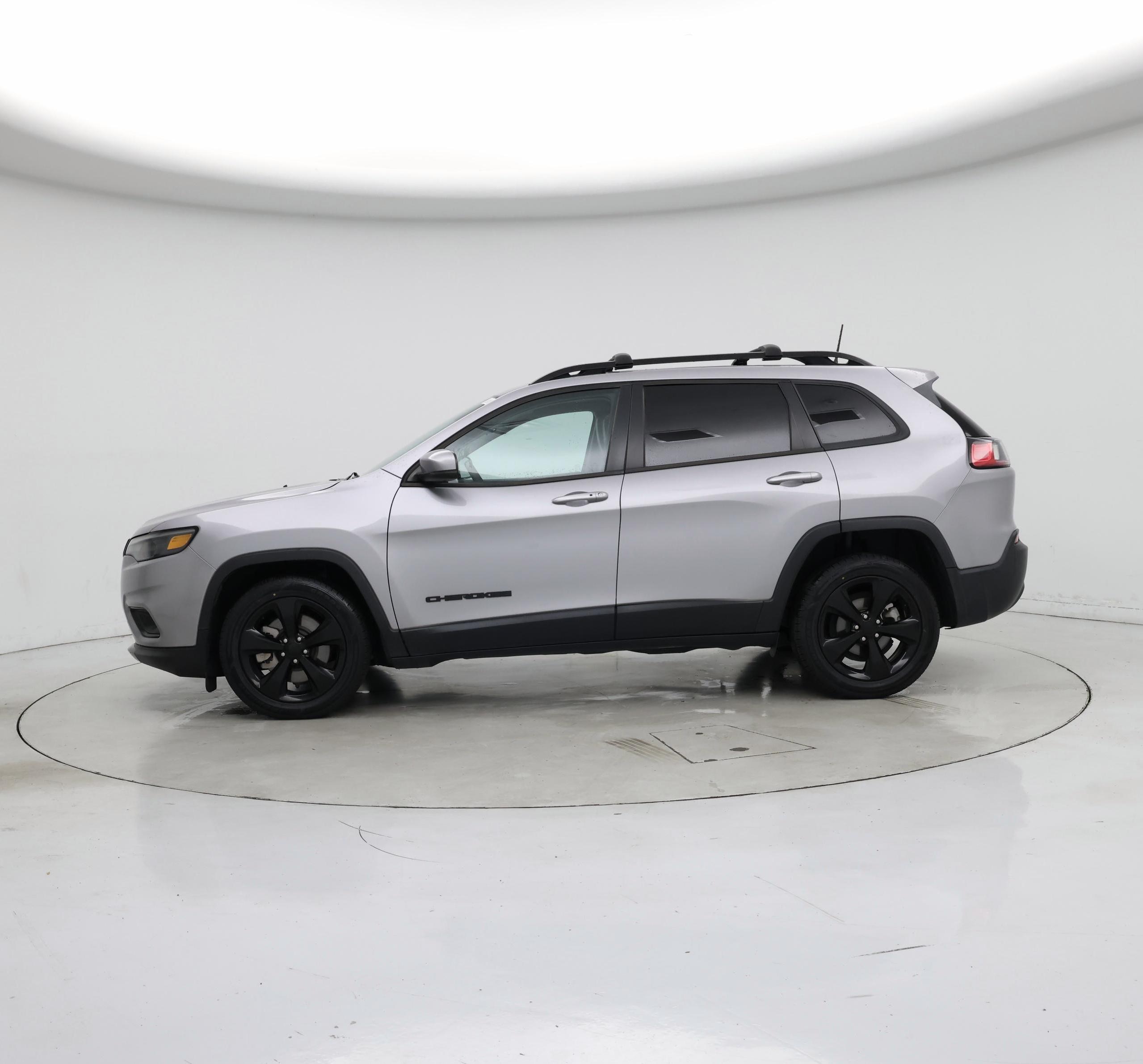 Thumbnail: 2021 Jeep Cherokee - 3