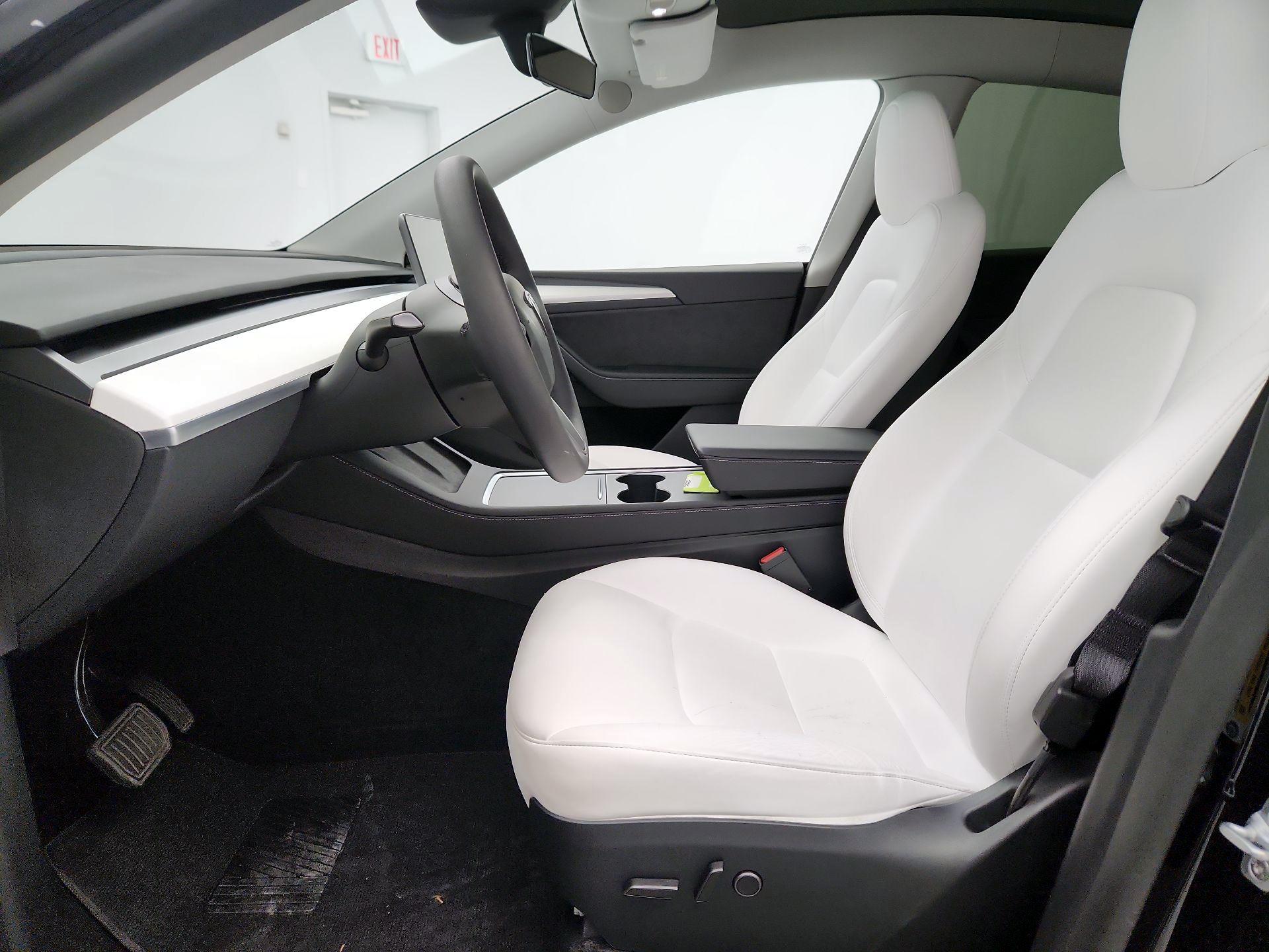 Thumbnail: 2024 Tesla Model Y - 11