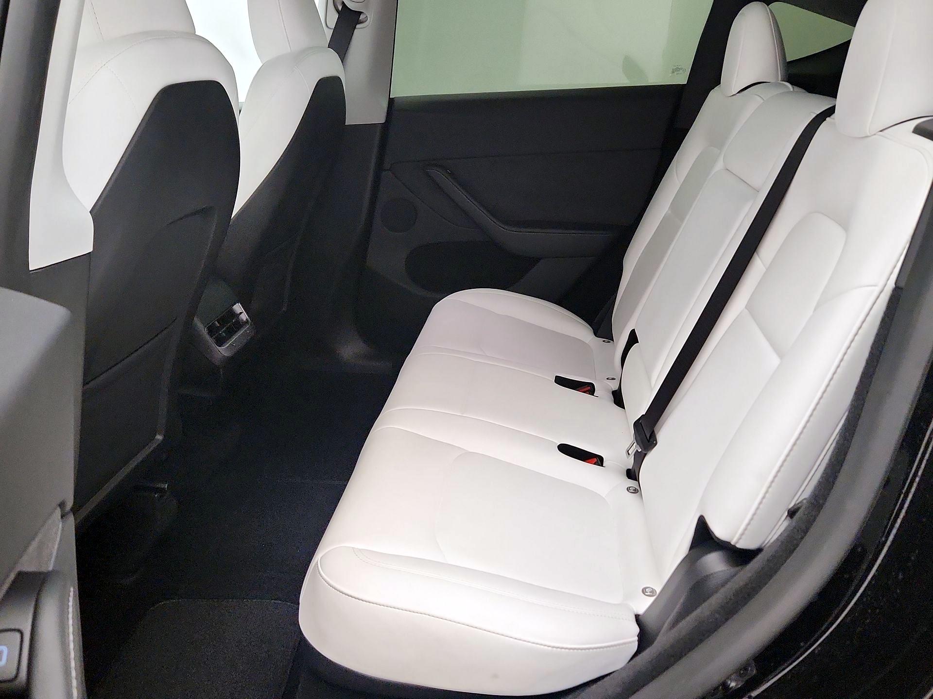 Thumbnail: 2024 Tesla Model Y - 18