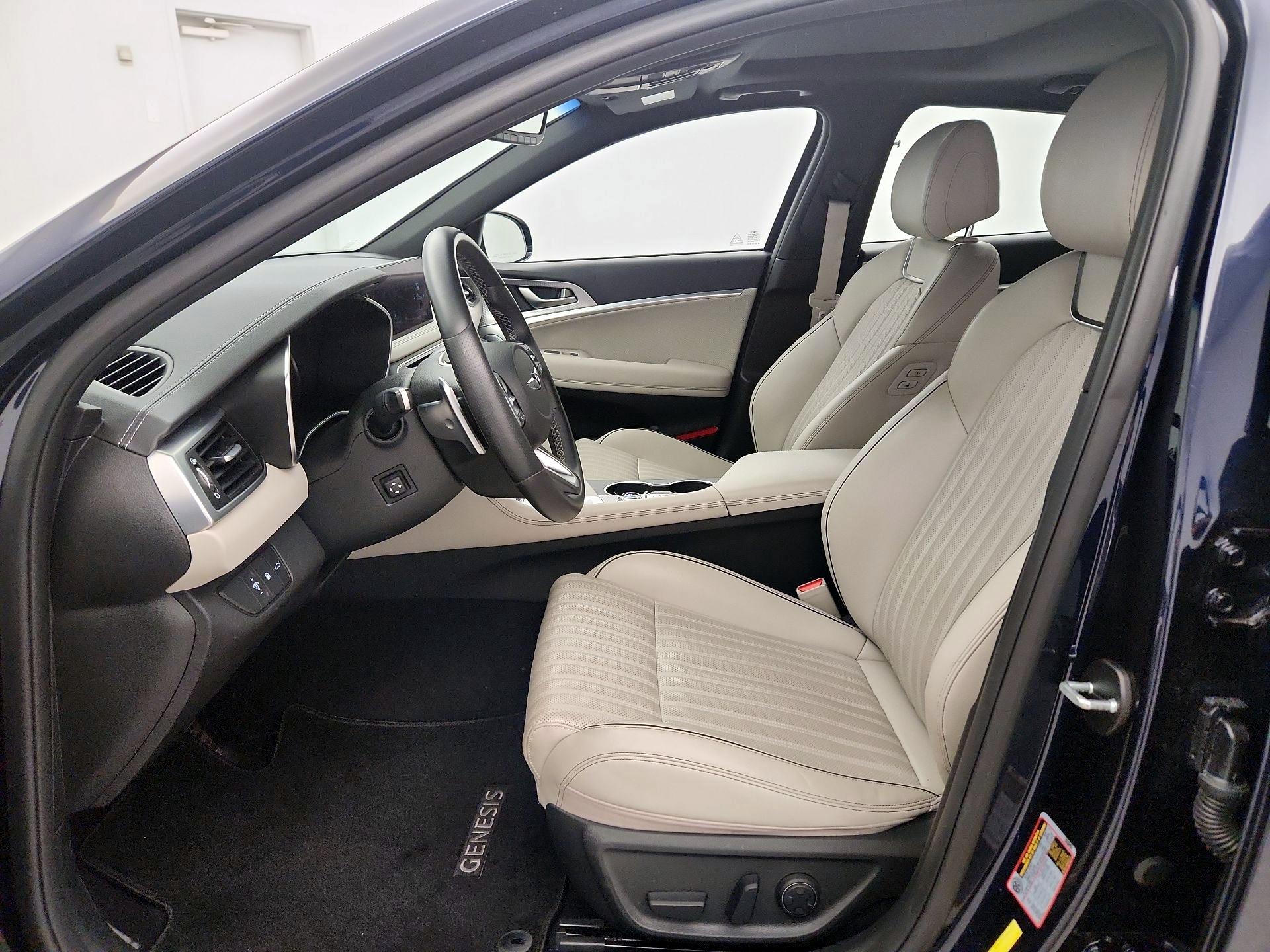 Thumbnail: 2023 Genesis G70 - 11