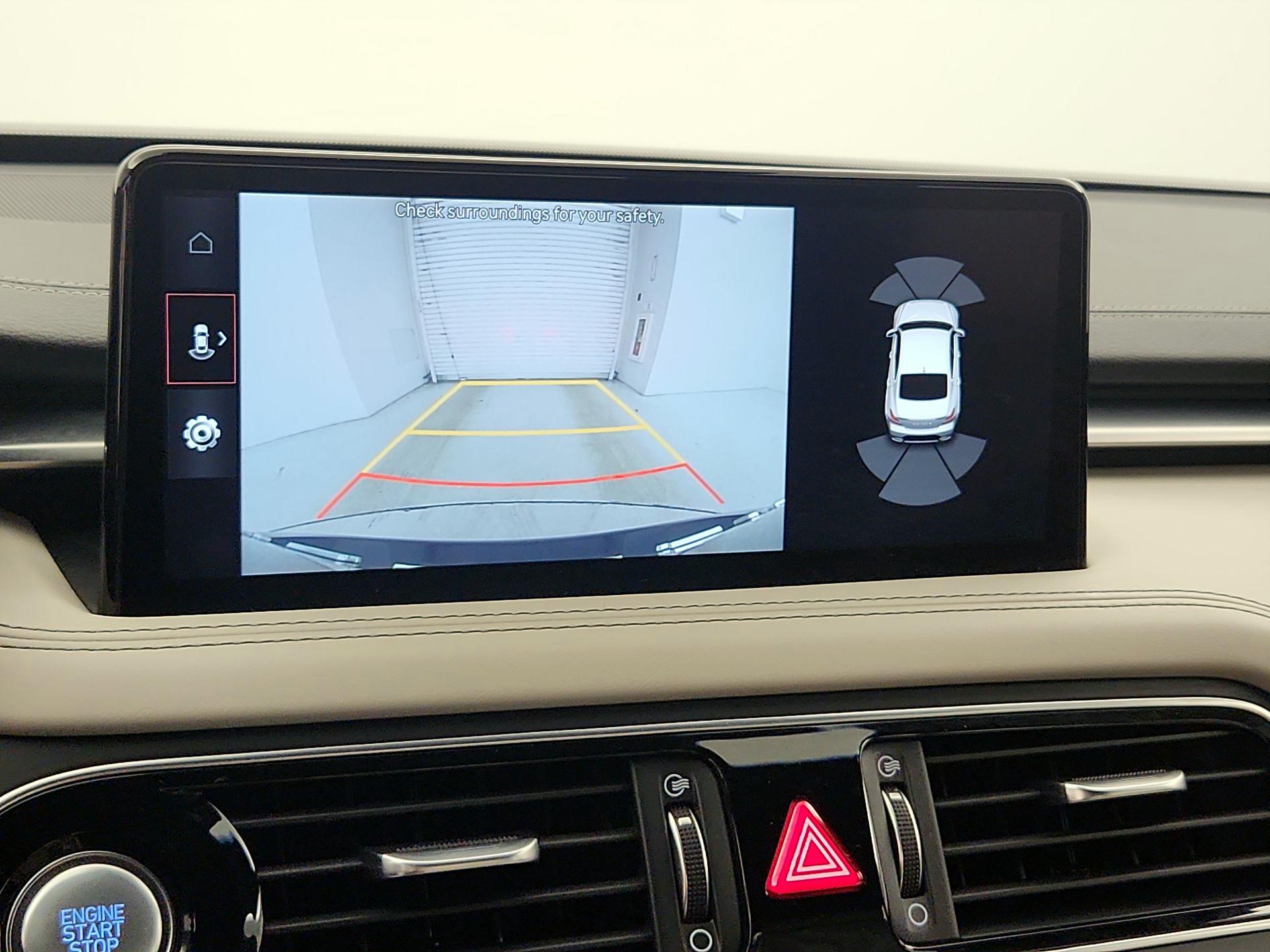 Thumbnail: 2023 Genesis G70 - 15