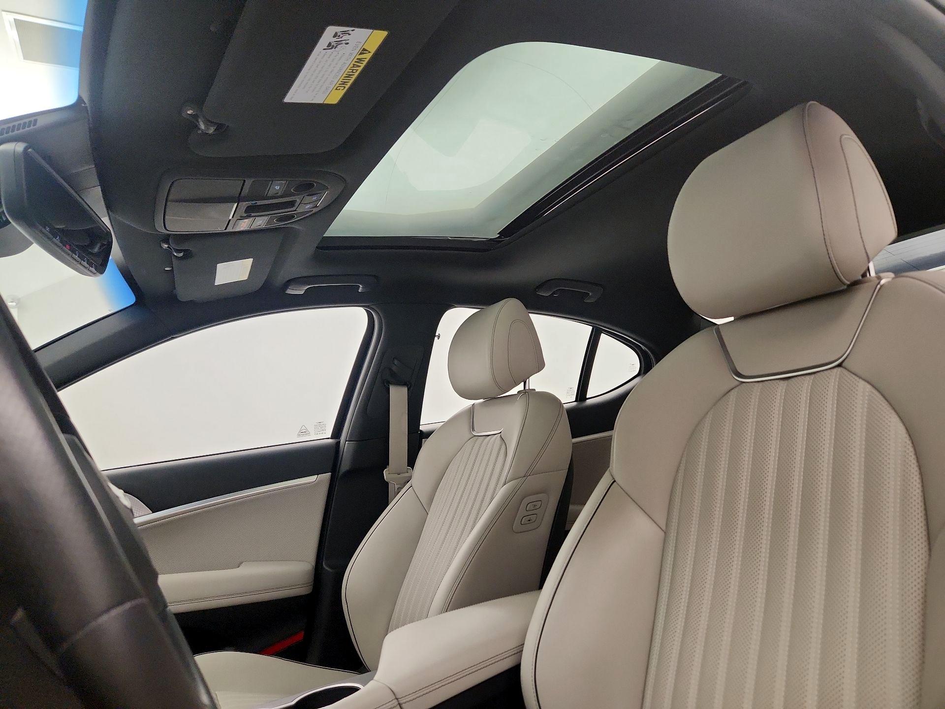 Thumbnail: 2023 Genesis G70 - 20