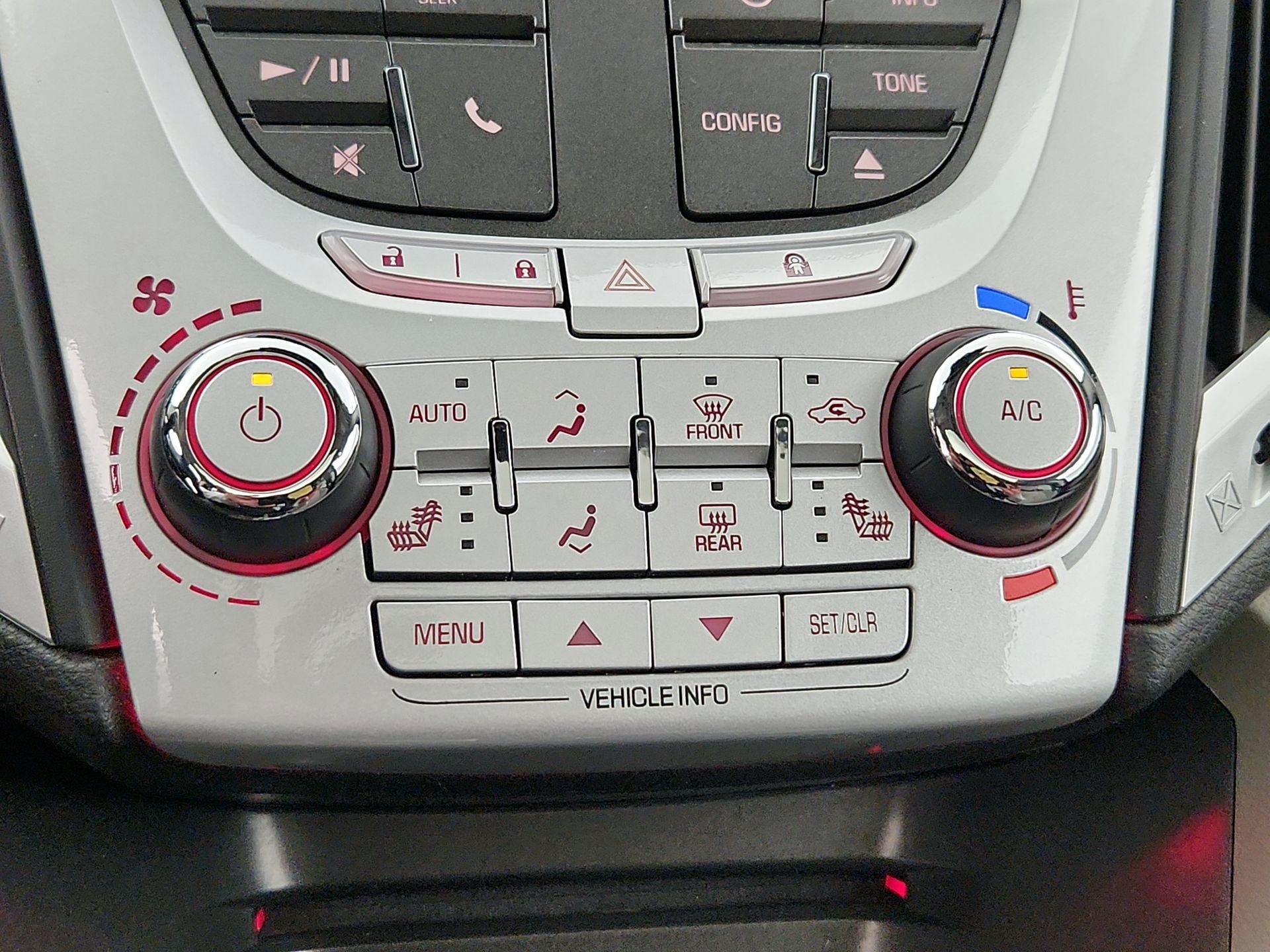 Thumbnail: 2015 GMC Terrain - 15