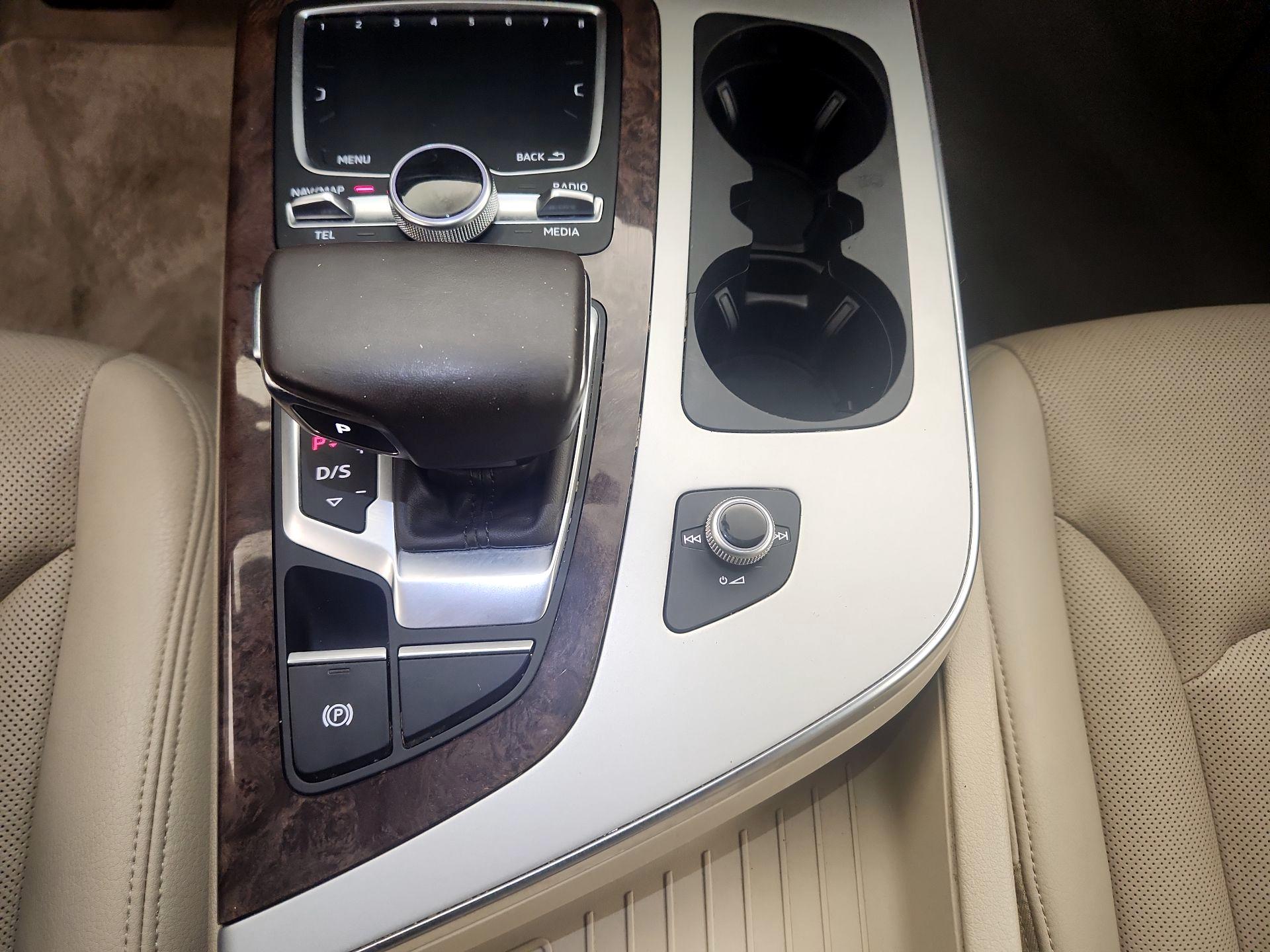 Thumbnail: 2018 Audi Q7 - 16