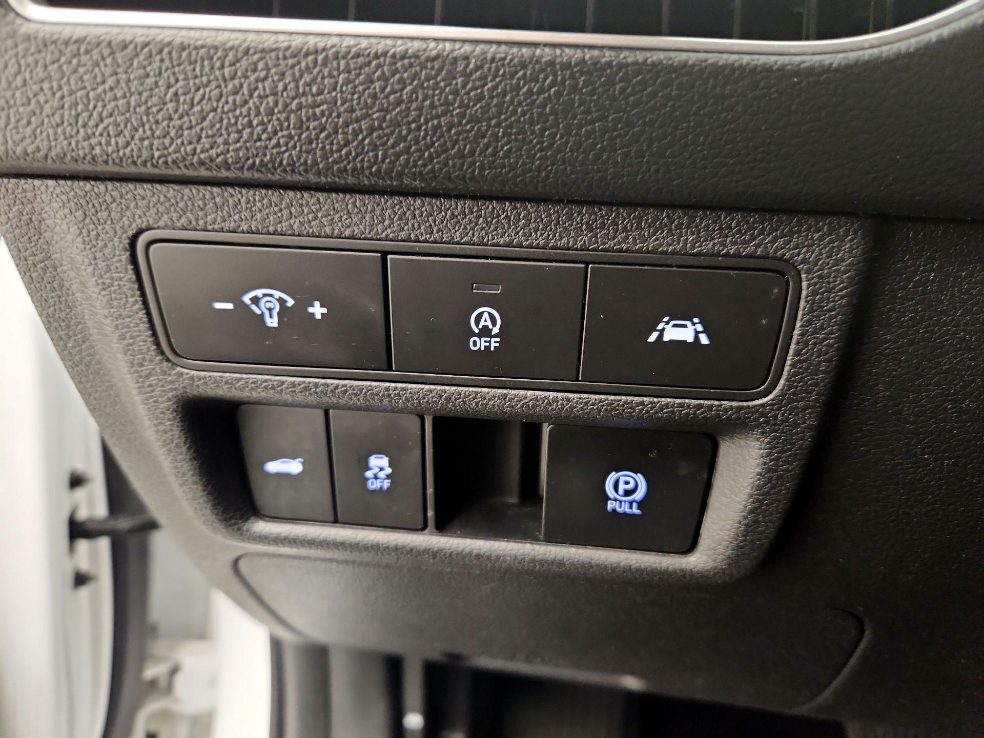 Thumbnail: 2020 Hyundai Sonata - 13