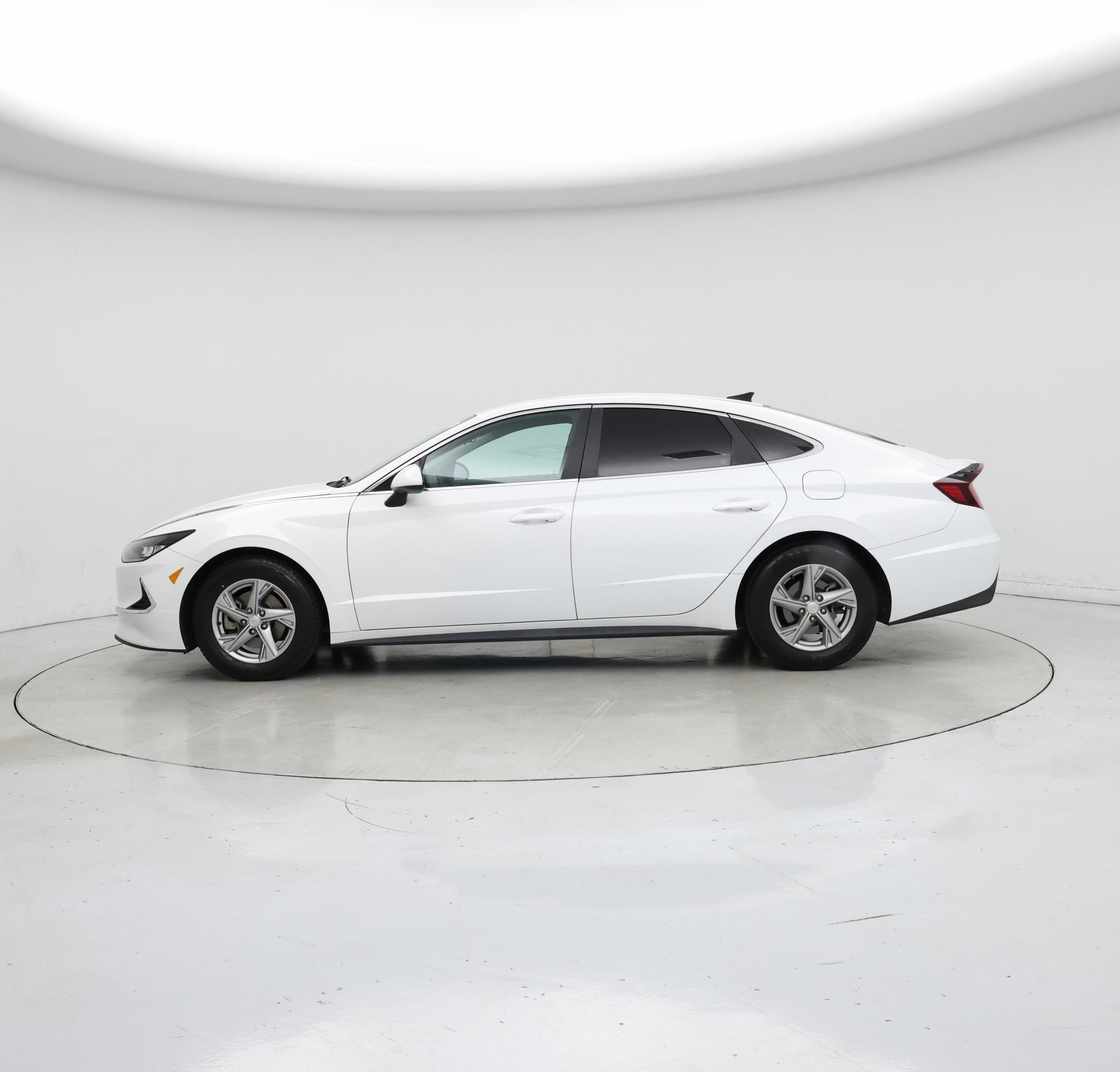 Thumbnail: 2020 Hyundai Sonata - 3