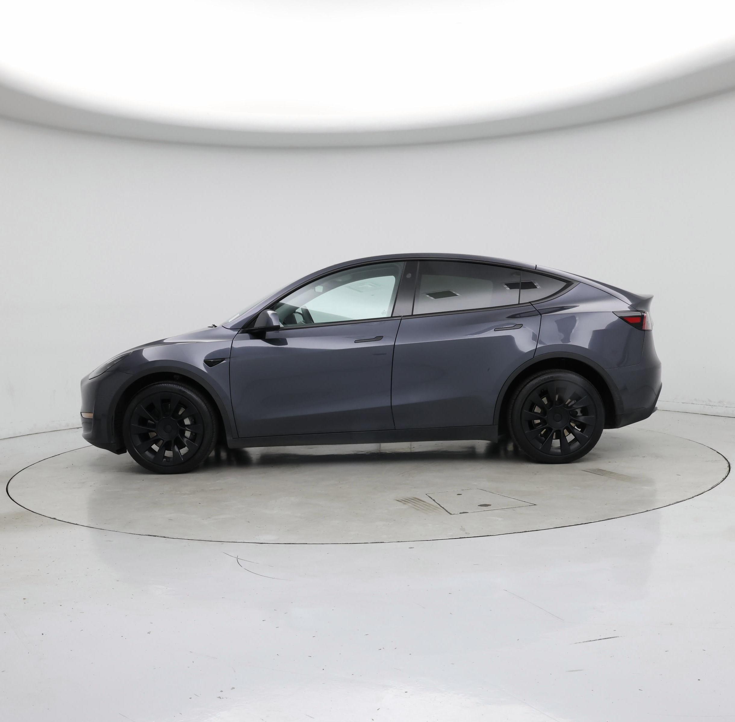 Thumbnail: 2023 Tesla Model Y - 3