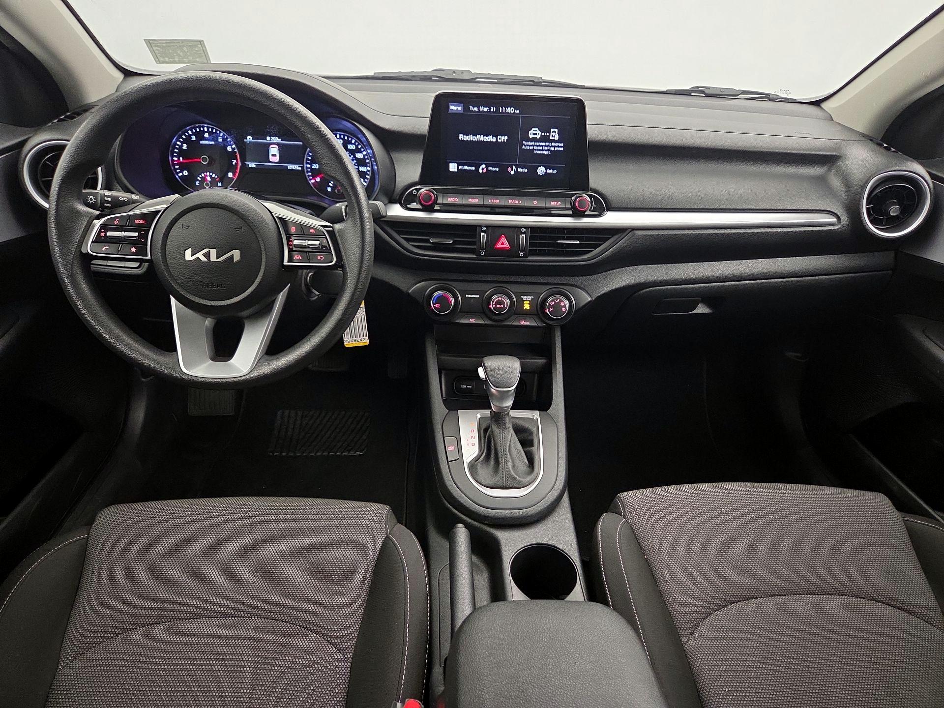 Thumbnail: 2024 Kia Forte - 9