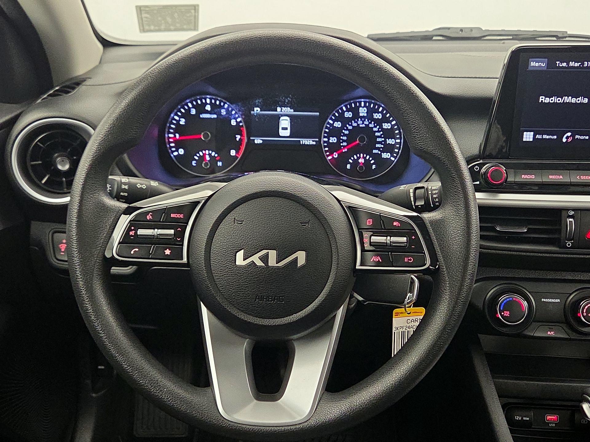 Thumbnail: 2024 Kia Forte - 10