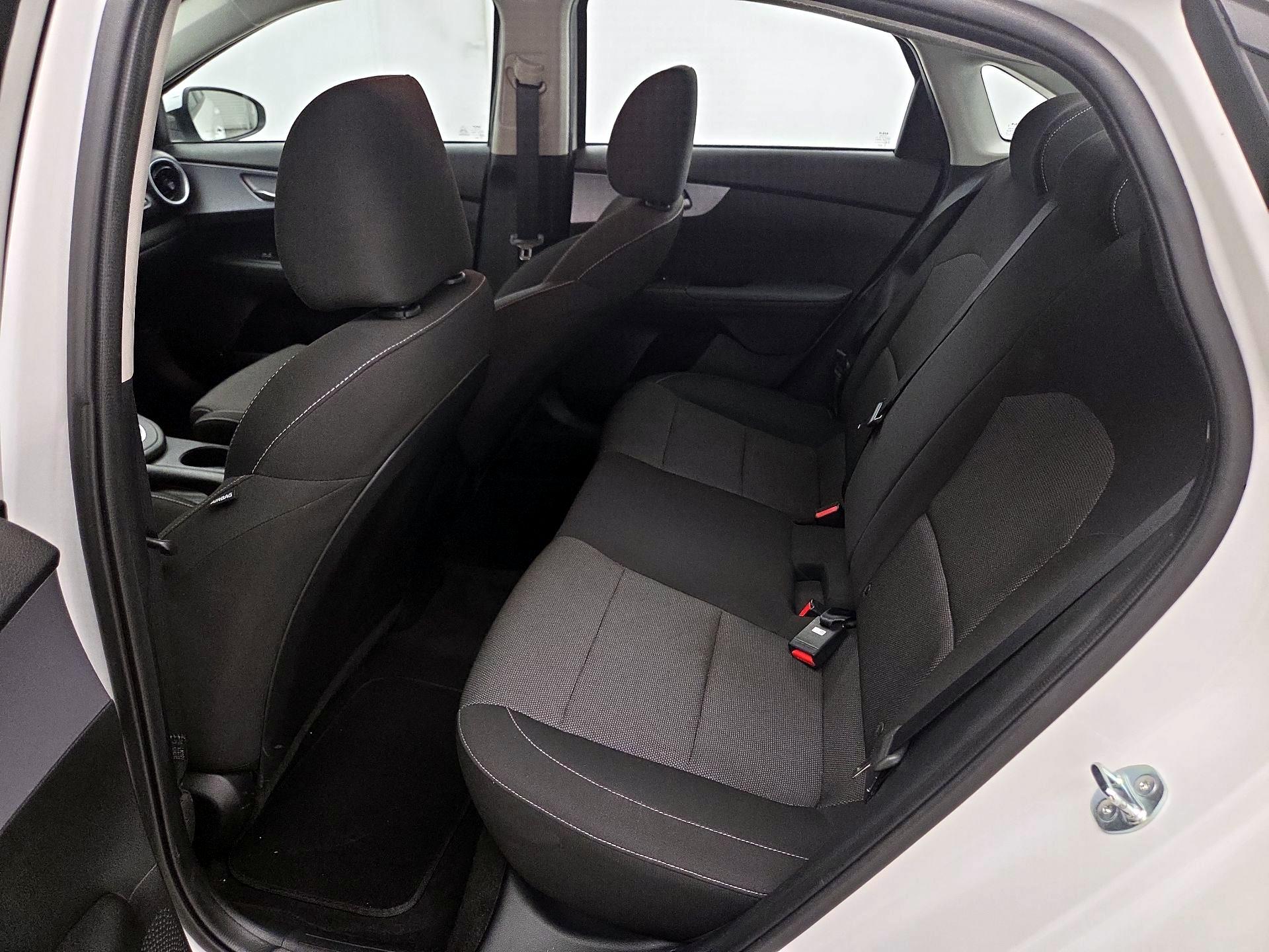 Thumbnail: 2024 Kia Forte - 18