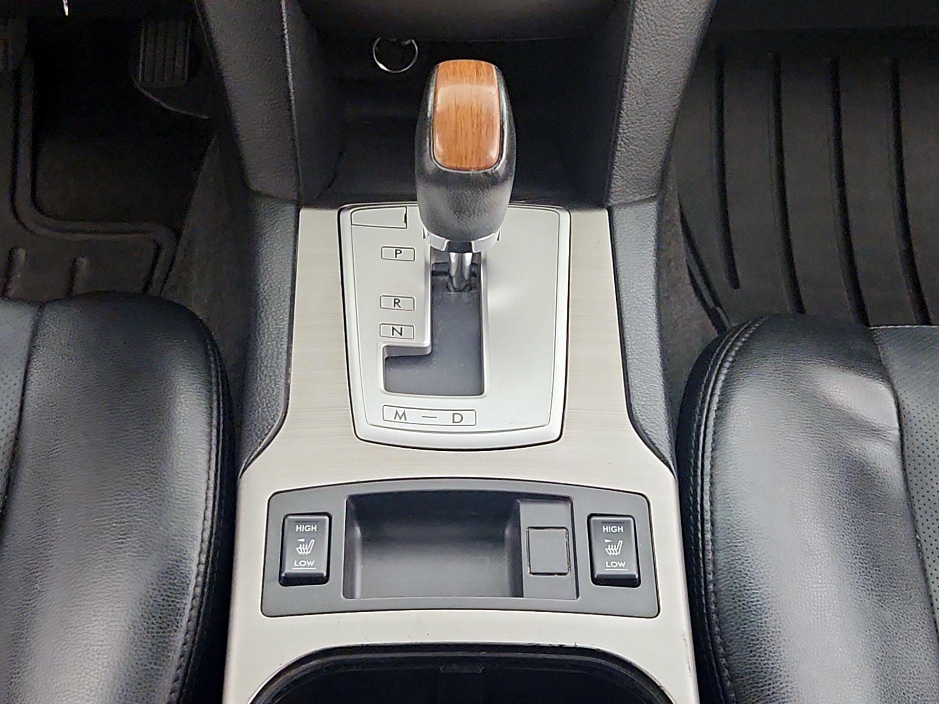 Thumbnail: 2014 Subaru Outback - 17