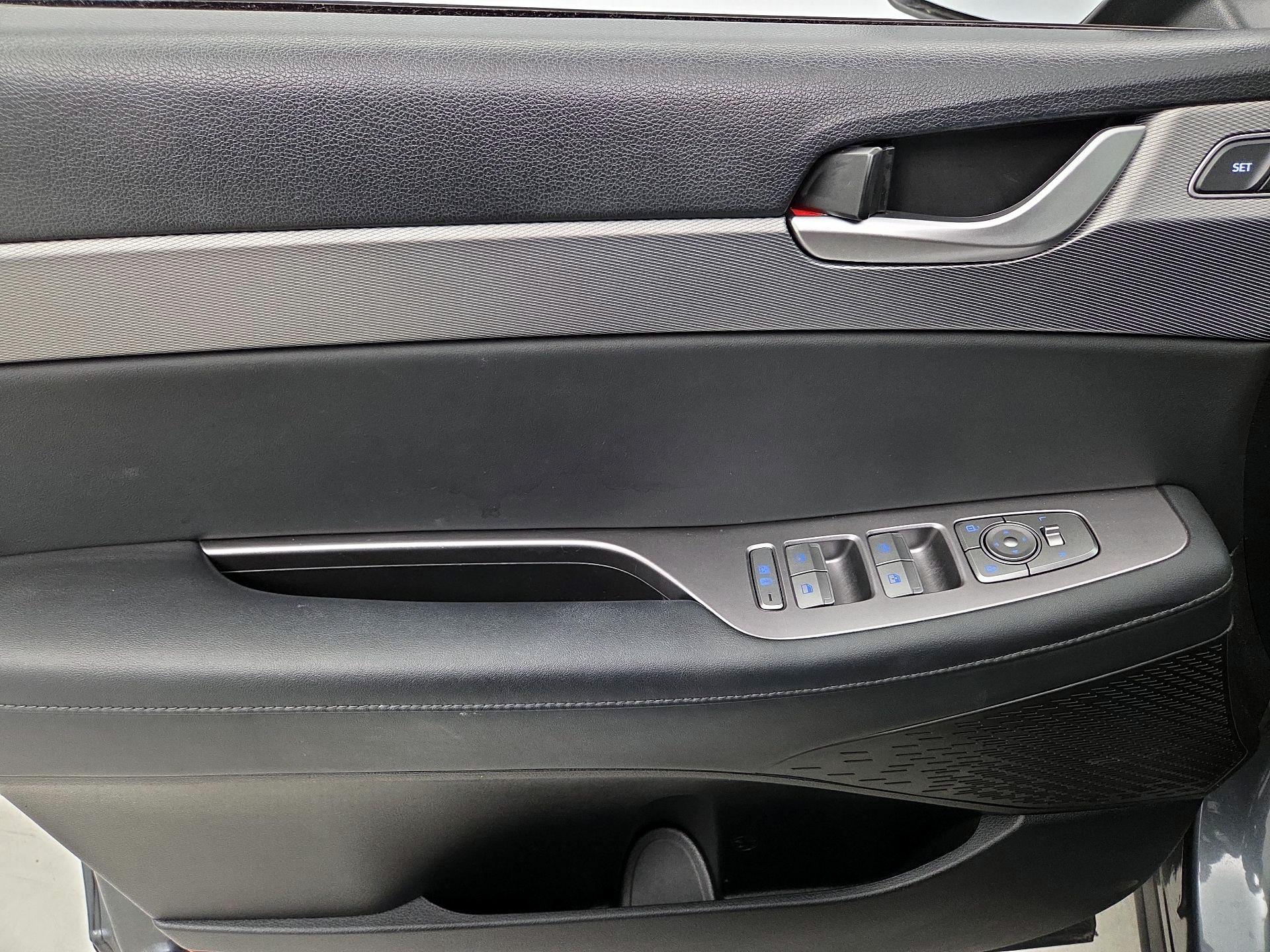 Thumbnail: 2022 Hyundai Palisade - 12